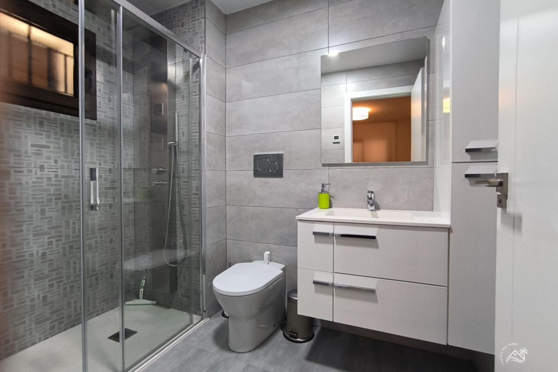 Herverkoop - Appartement / flat -
San Juan de los Terreros