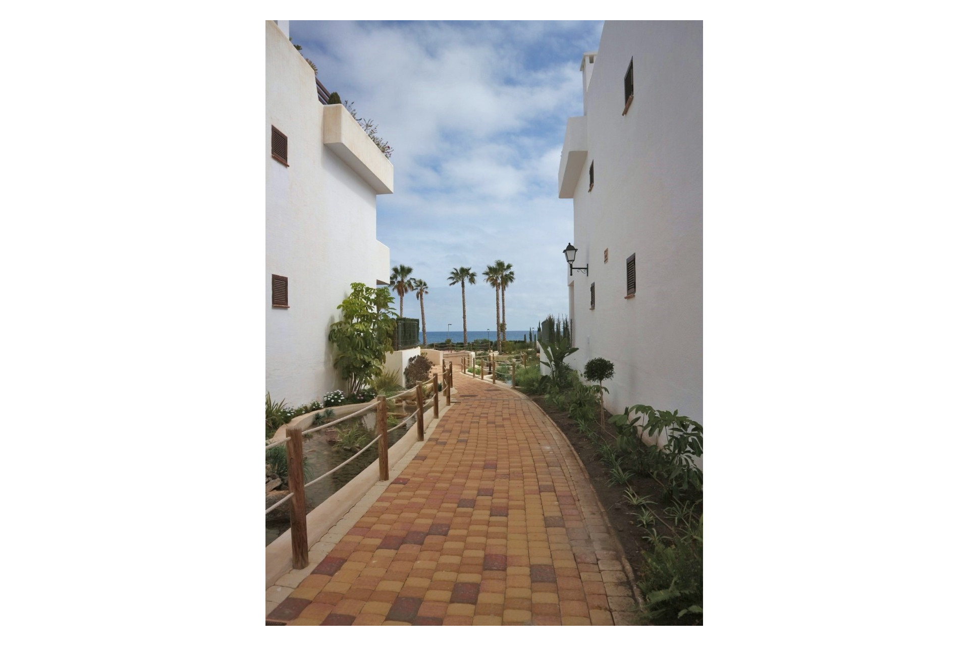 Herverkoop - Appartement / flat -
San Juan de los Terreros