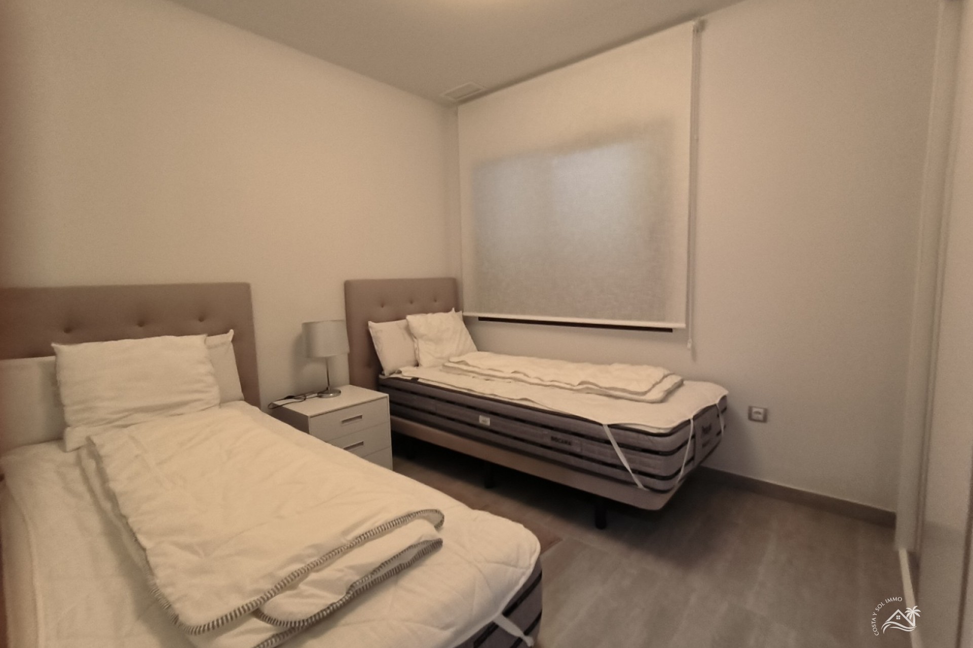 Herverkoop - Appartement / flat -
