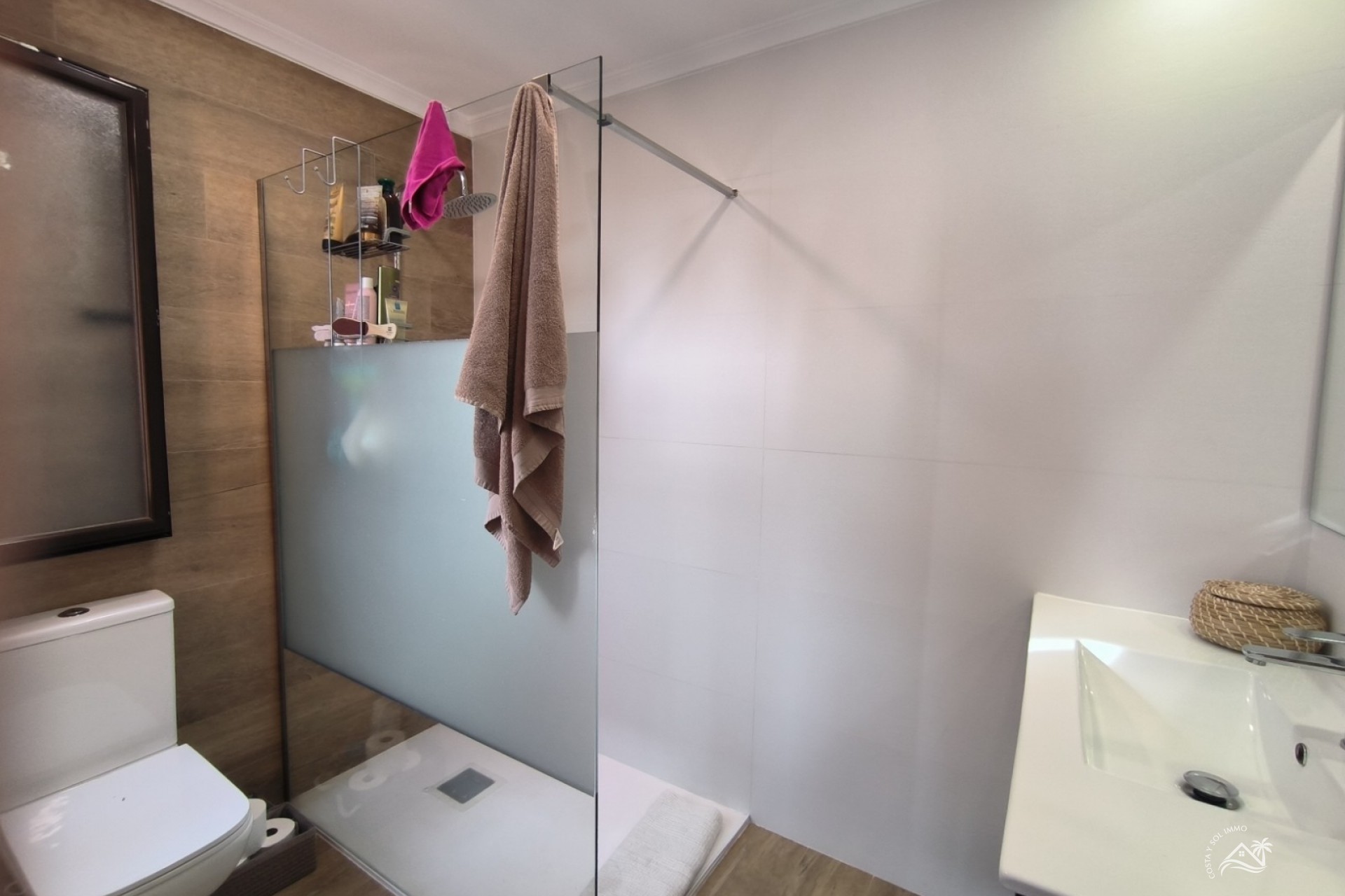 Herverkoop - Appartement / flat -
