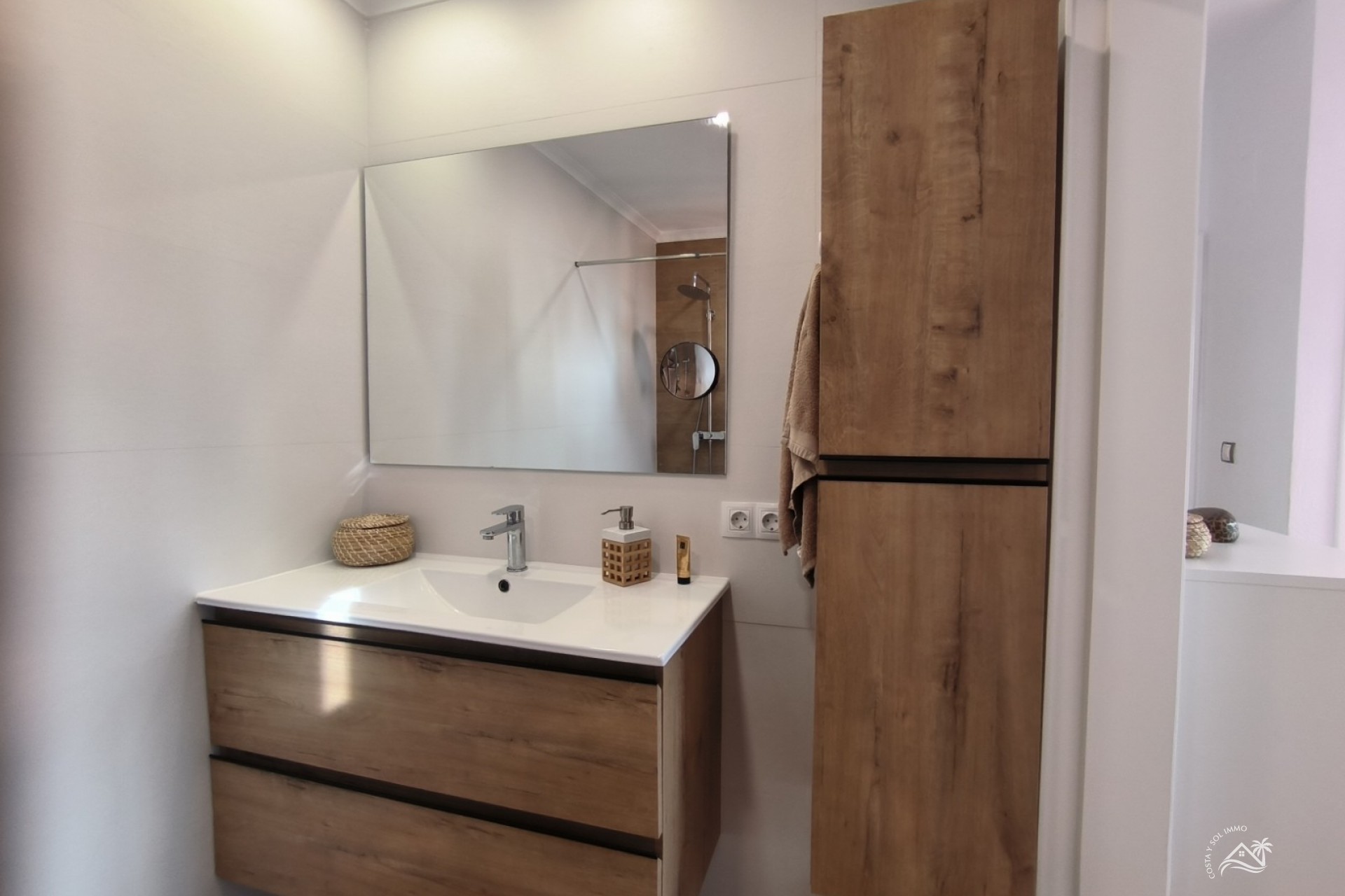 Herverkoop - Appartement / flat -
