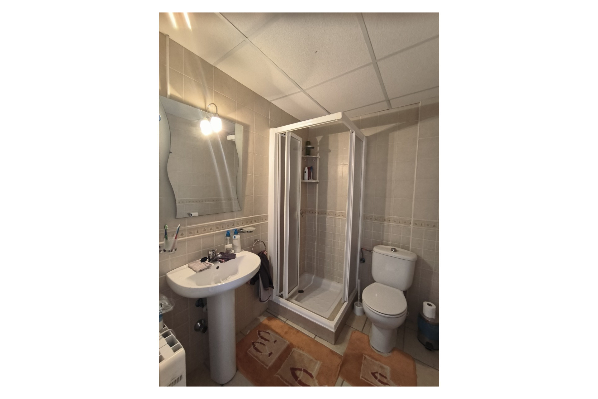 Herverkoop - Appartement / flat -
