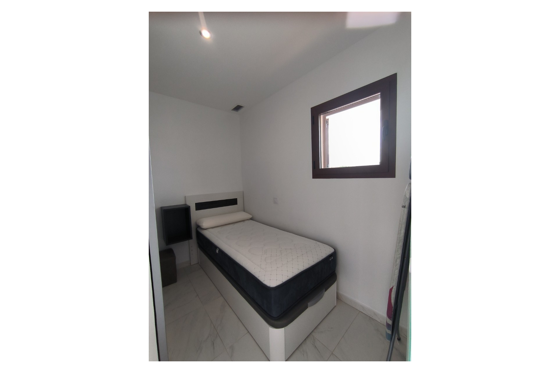 Herverkoop - Appartement / flat -

