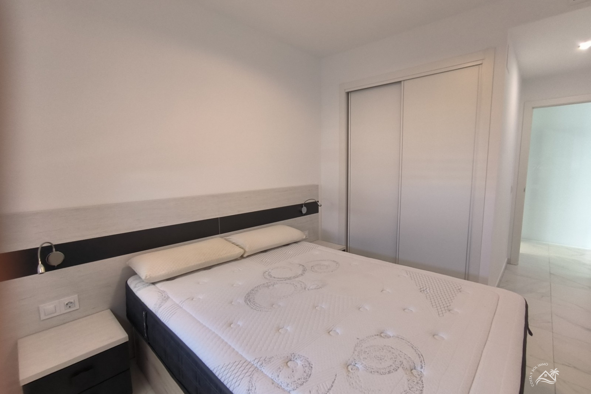 Herverkoop - Appartement / flat -
