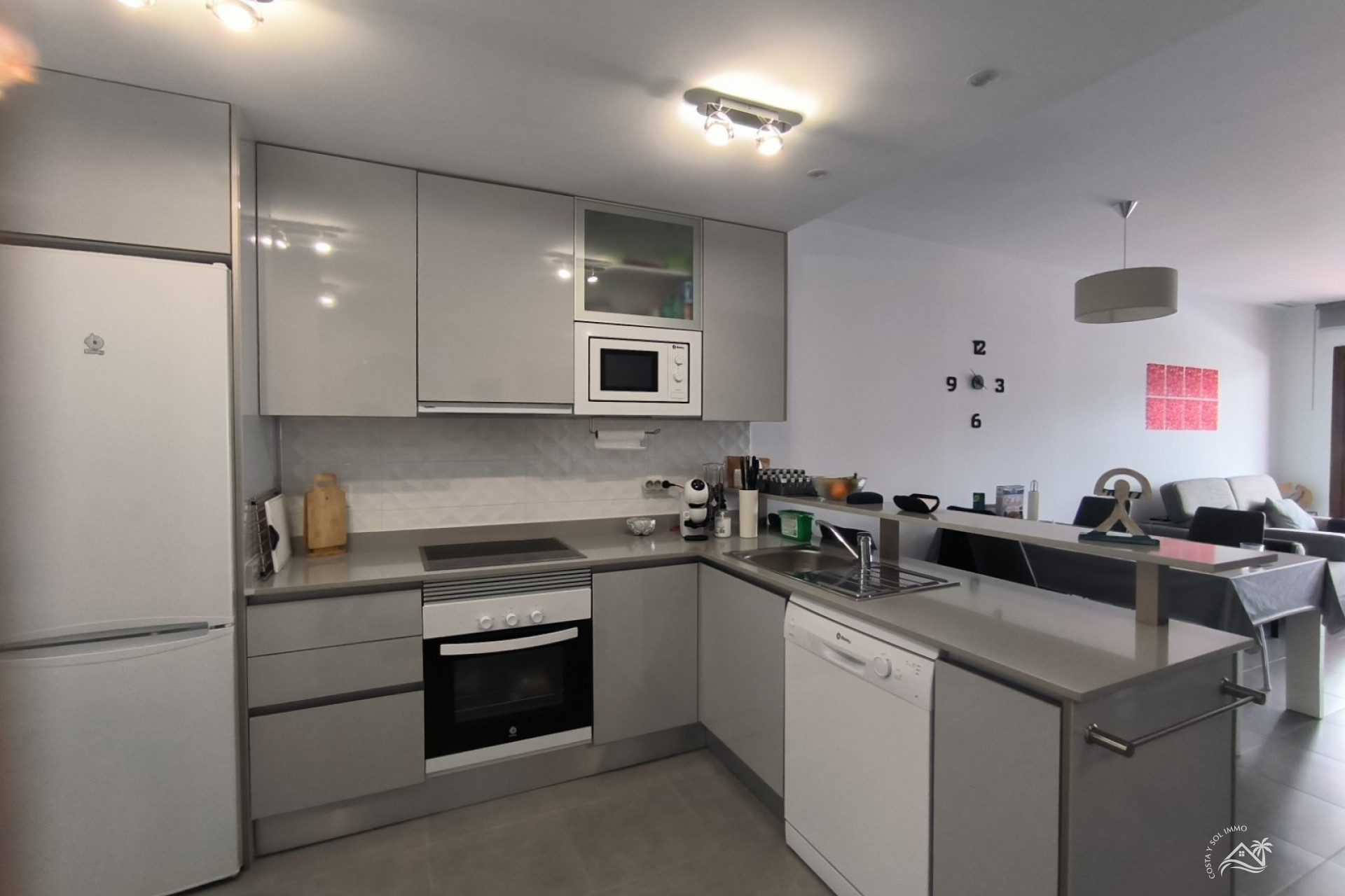 Herverkoop - Appartement / flat -
