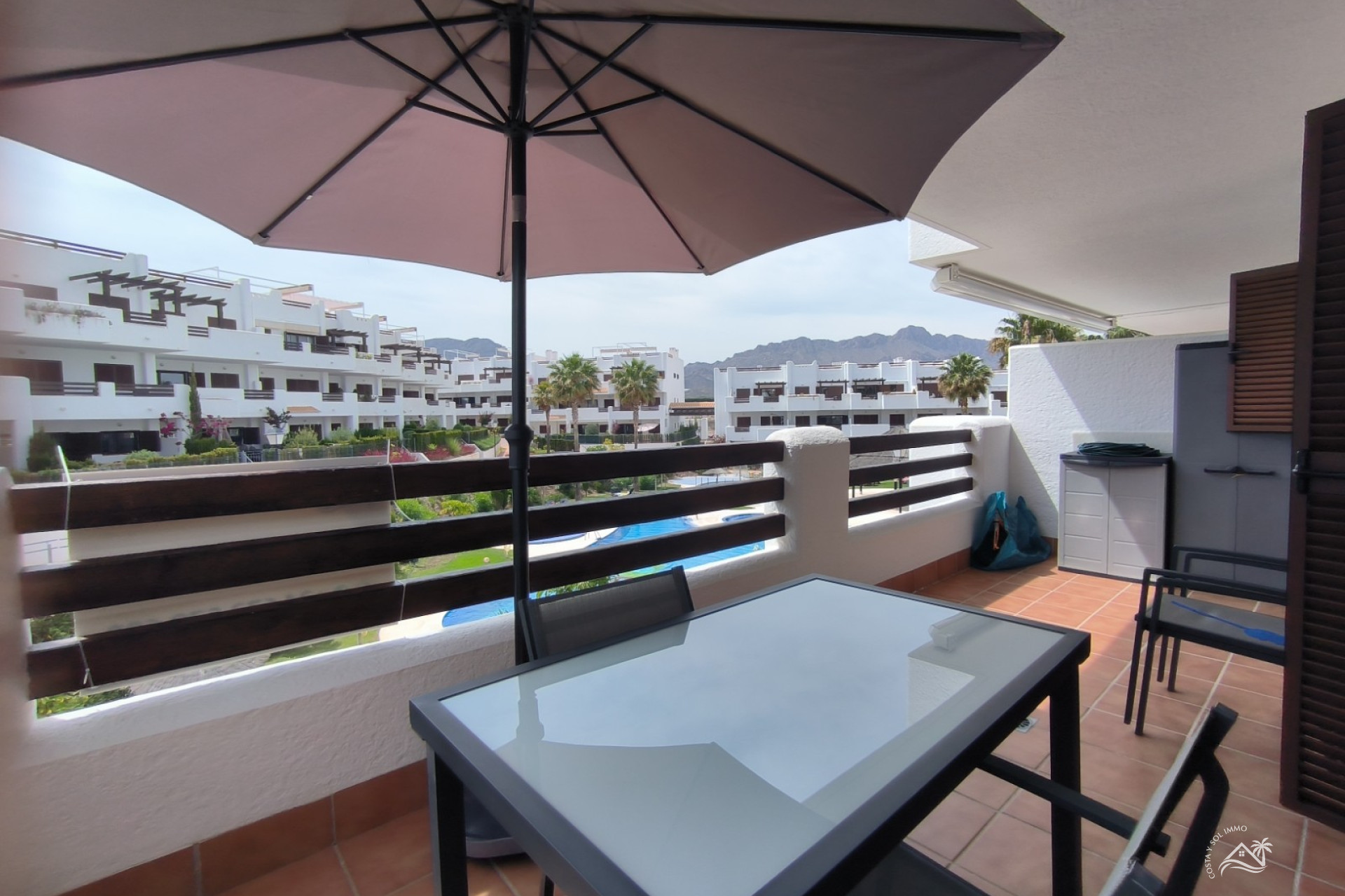 Herverkoop - Appartement / flat -
