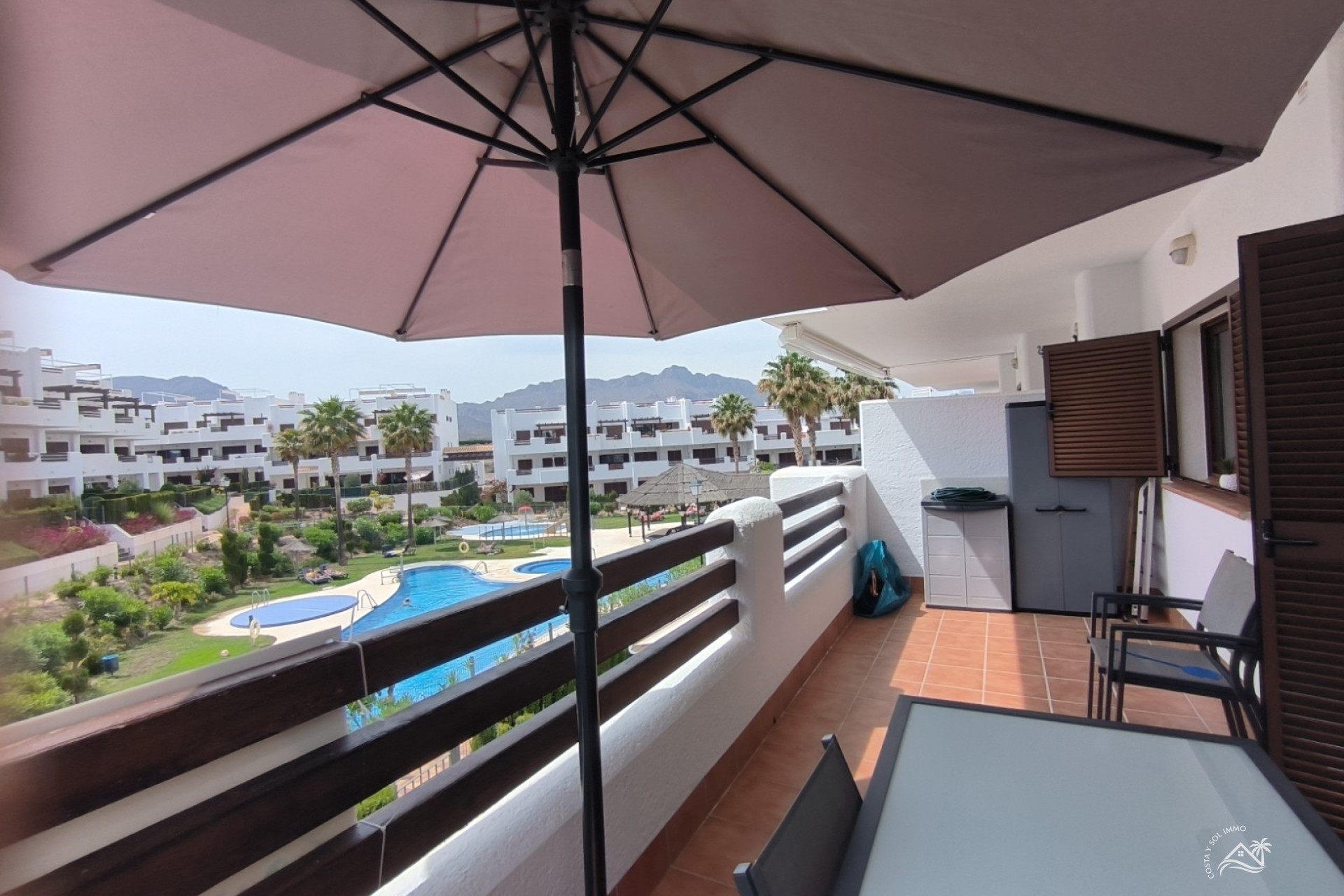 Herverkoop - Appartement / flat -
