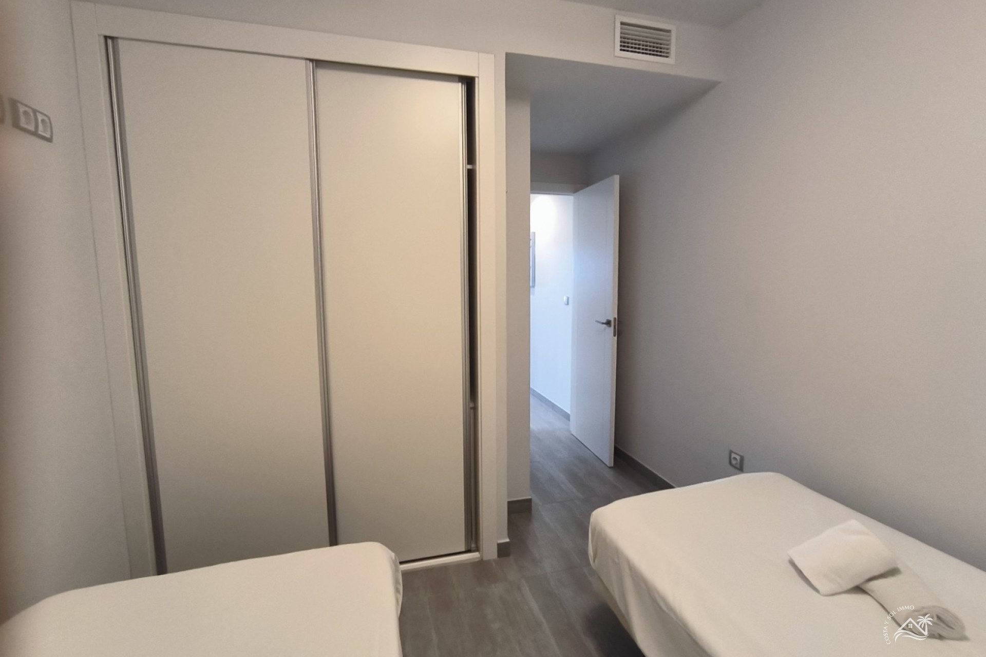 Herverkoop - Appartement / flat -
