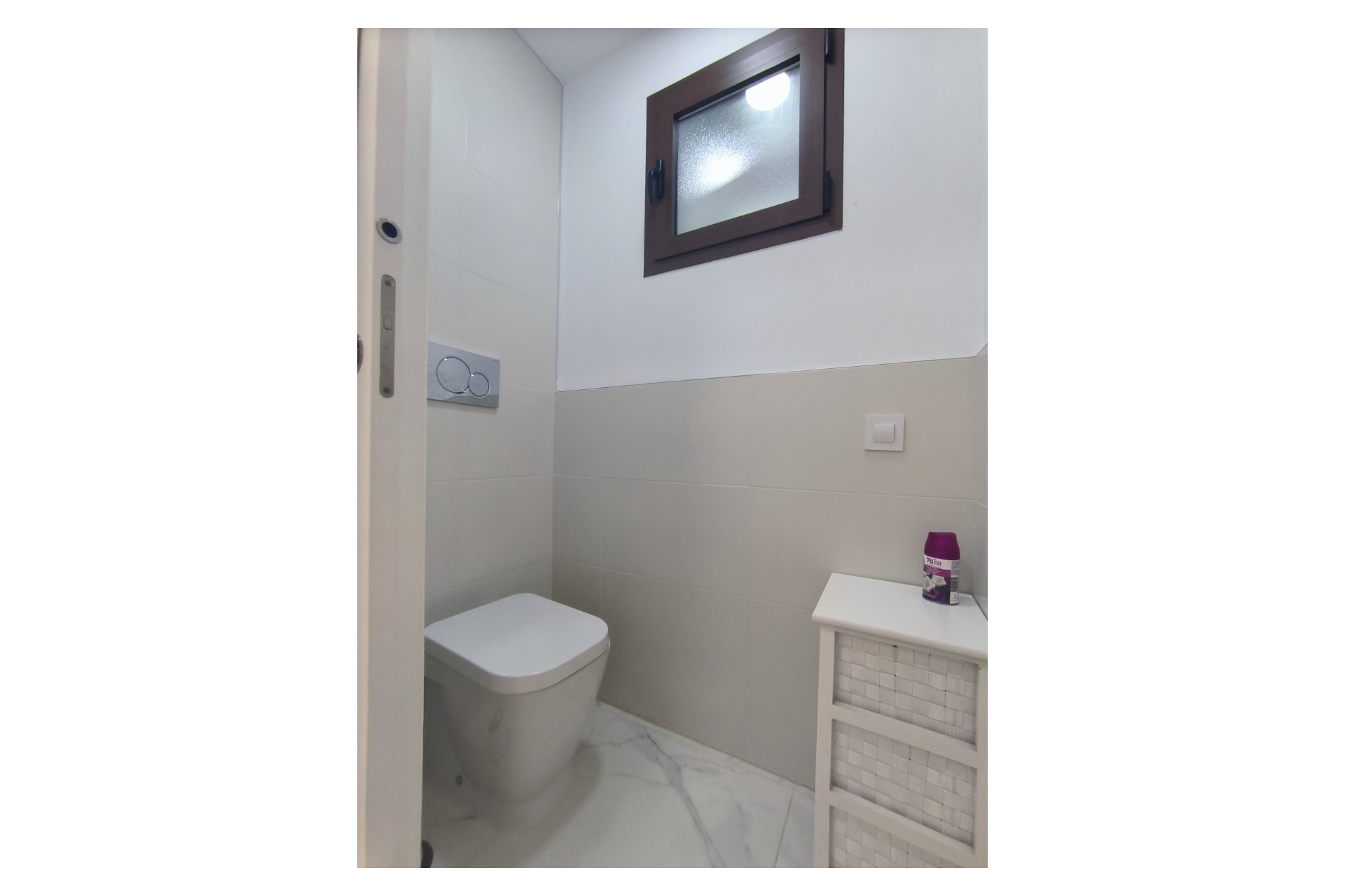 Herverkoop - Appartement / flat -
