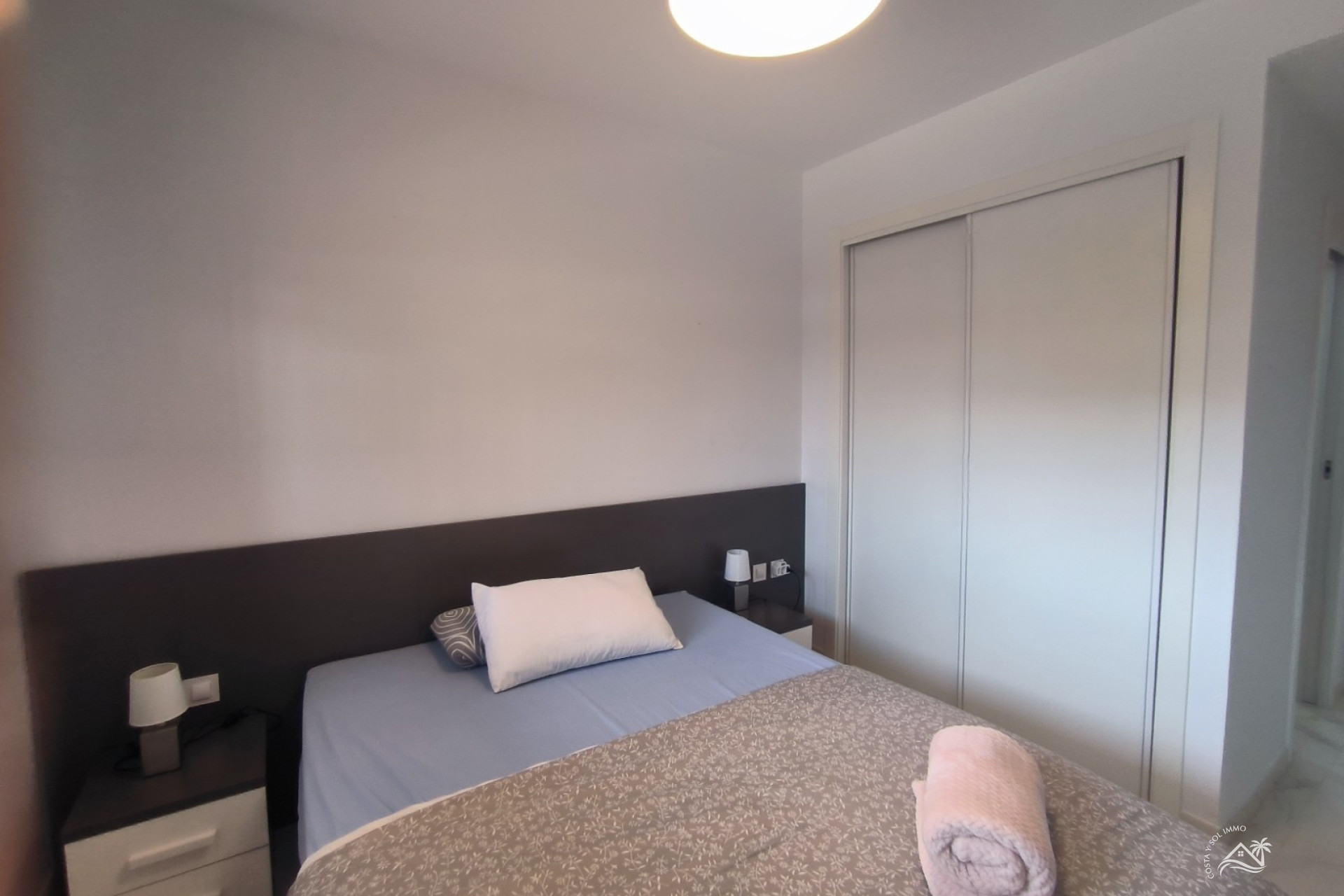 Herverkoop - Appartement / flat -
