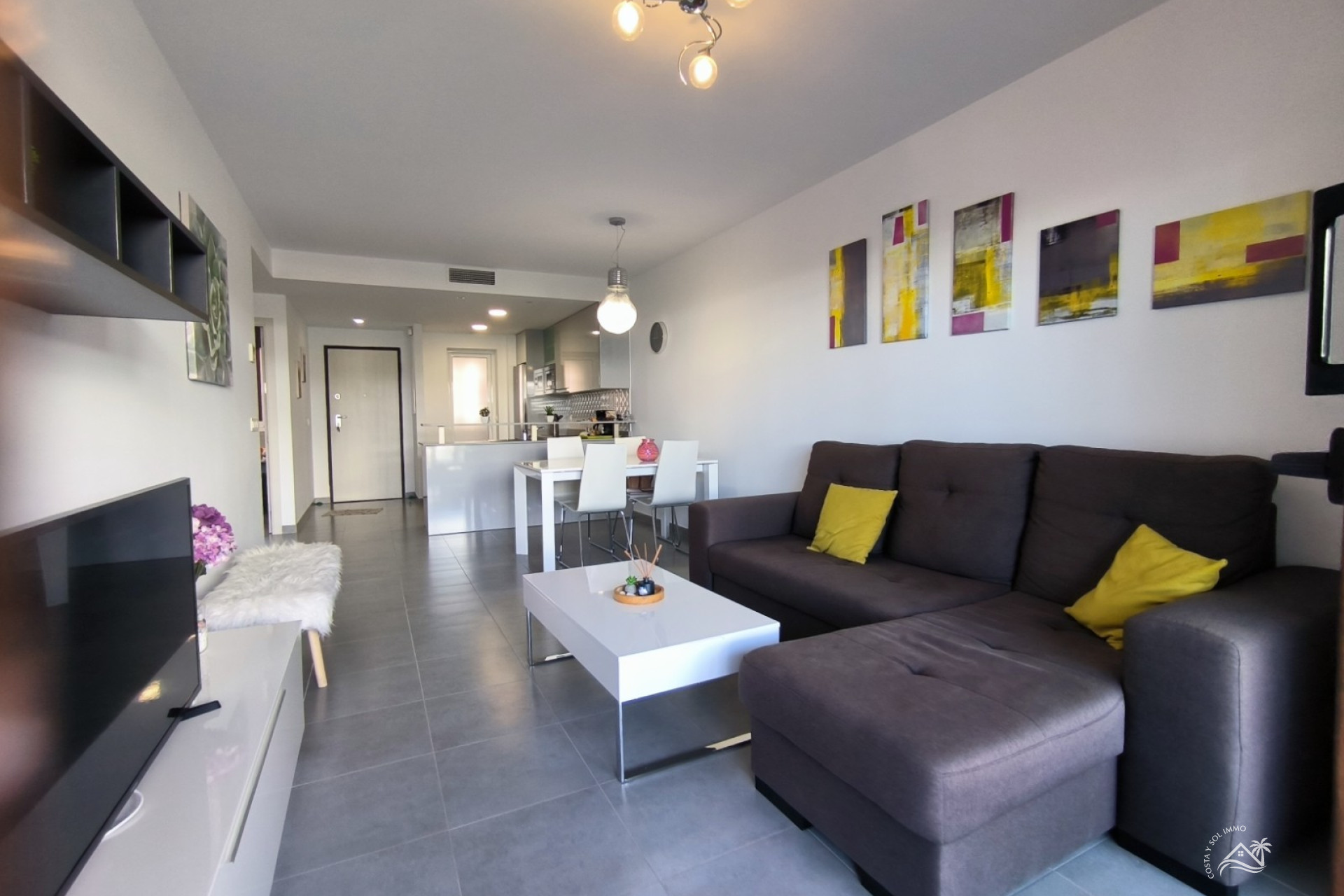 Herverkoop - Appartement / flat -
