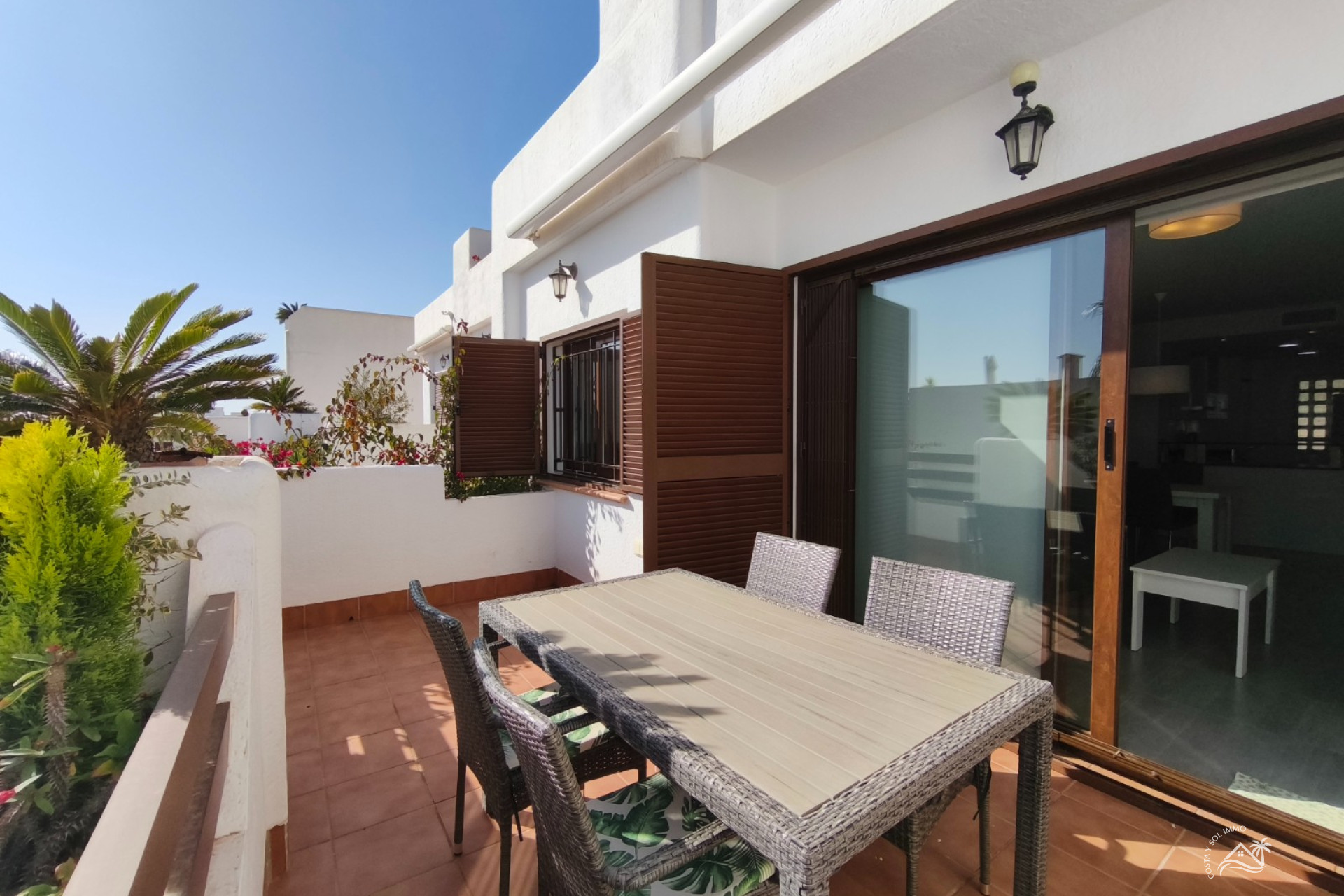 Herverkoop - Appartement / flat -
