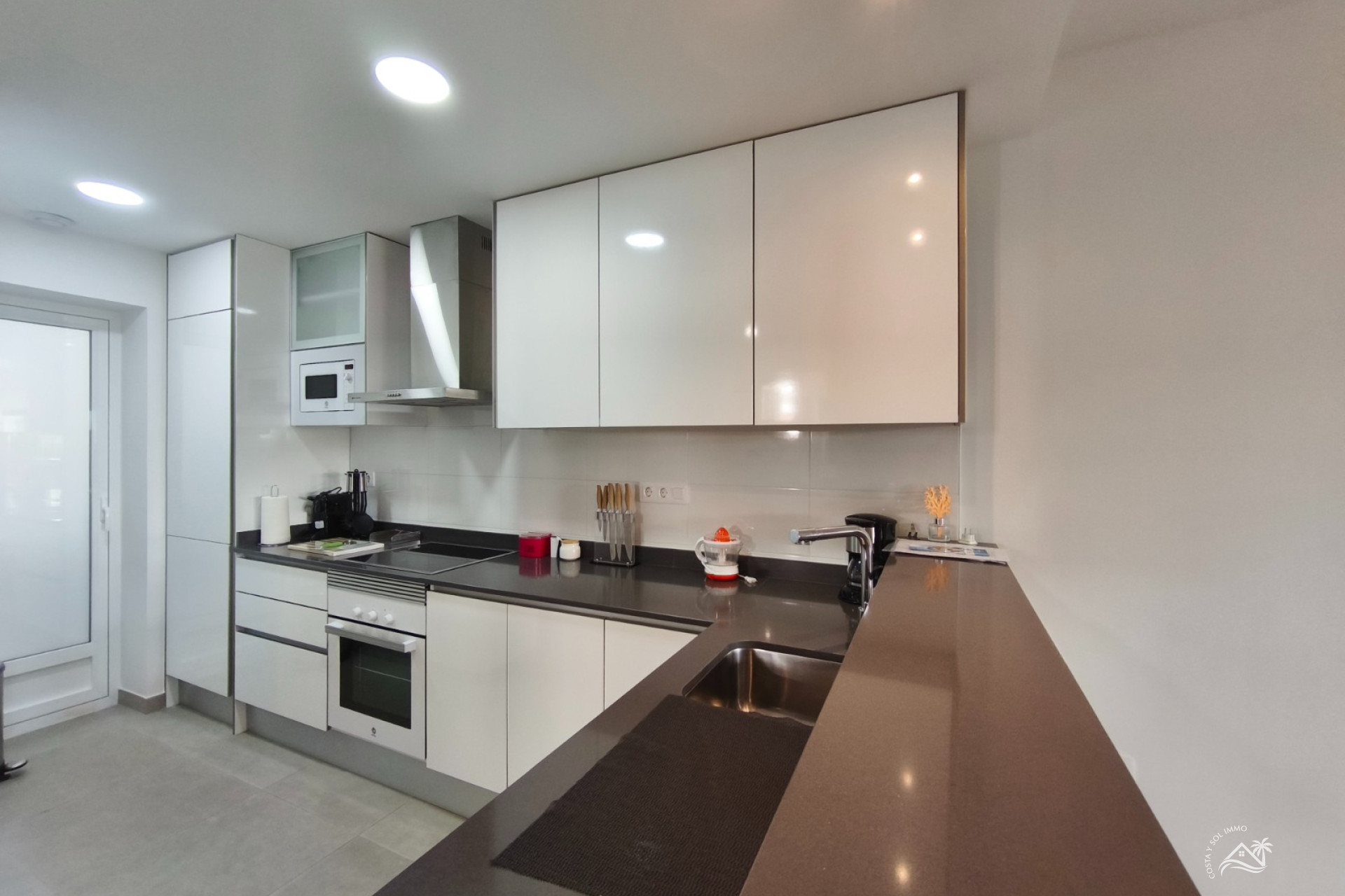 Herverkoop - Appartement / flat -
