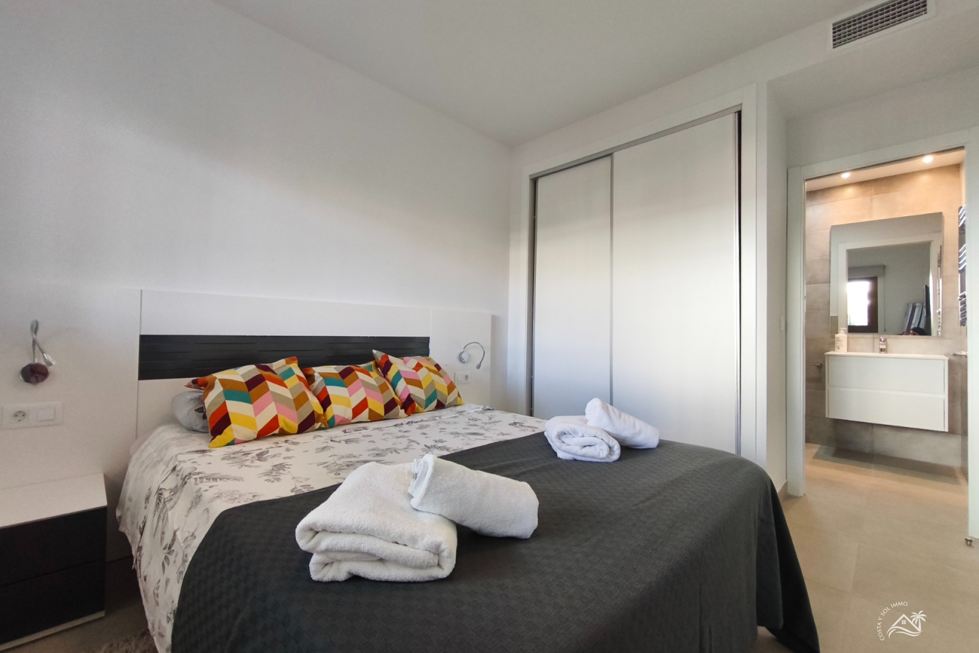 Herverkoop - Appartement / flat -
