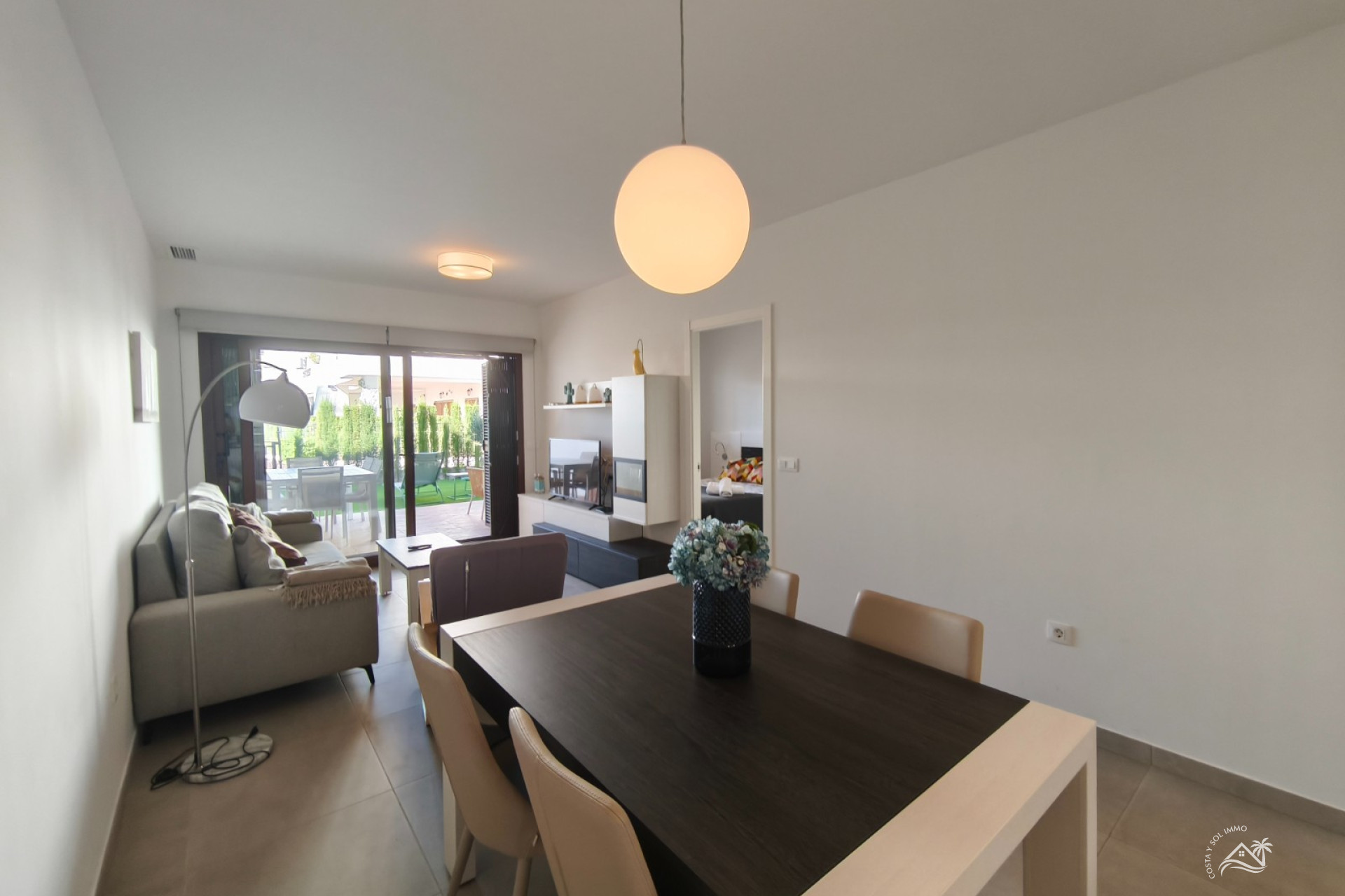 Herverkoop - Appartement / flat -
