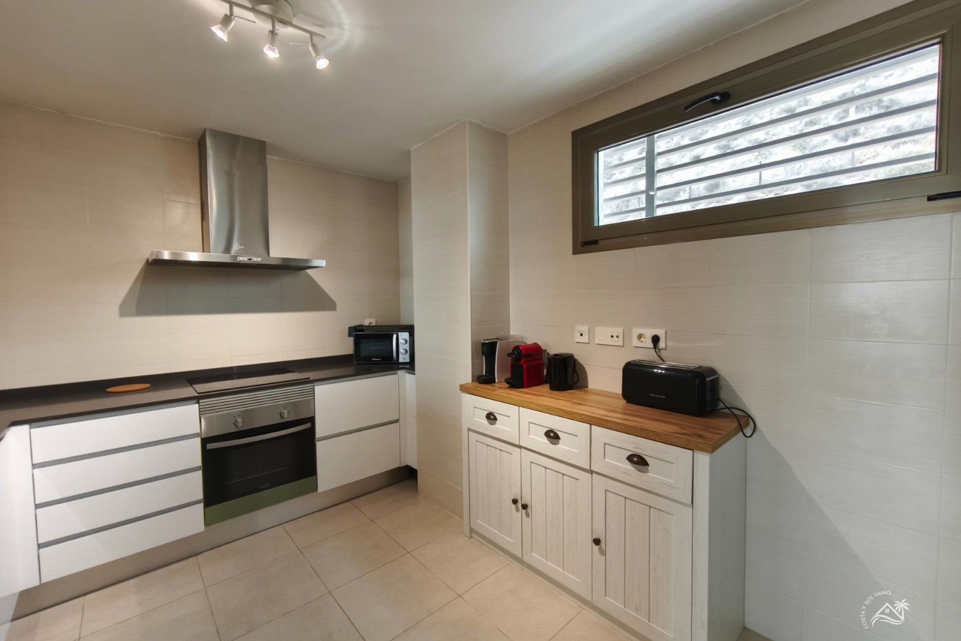 Herverkoop - Appartement / flat -
