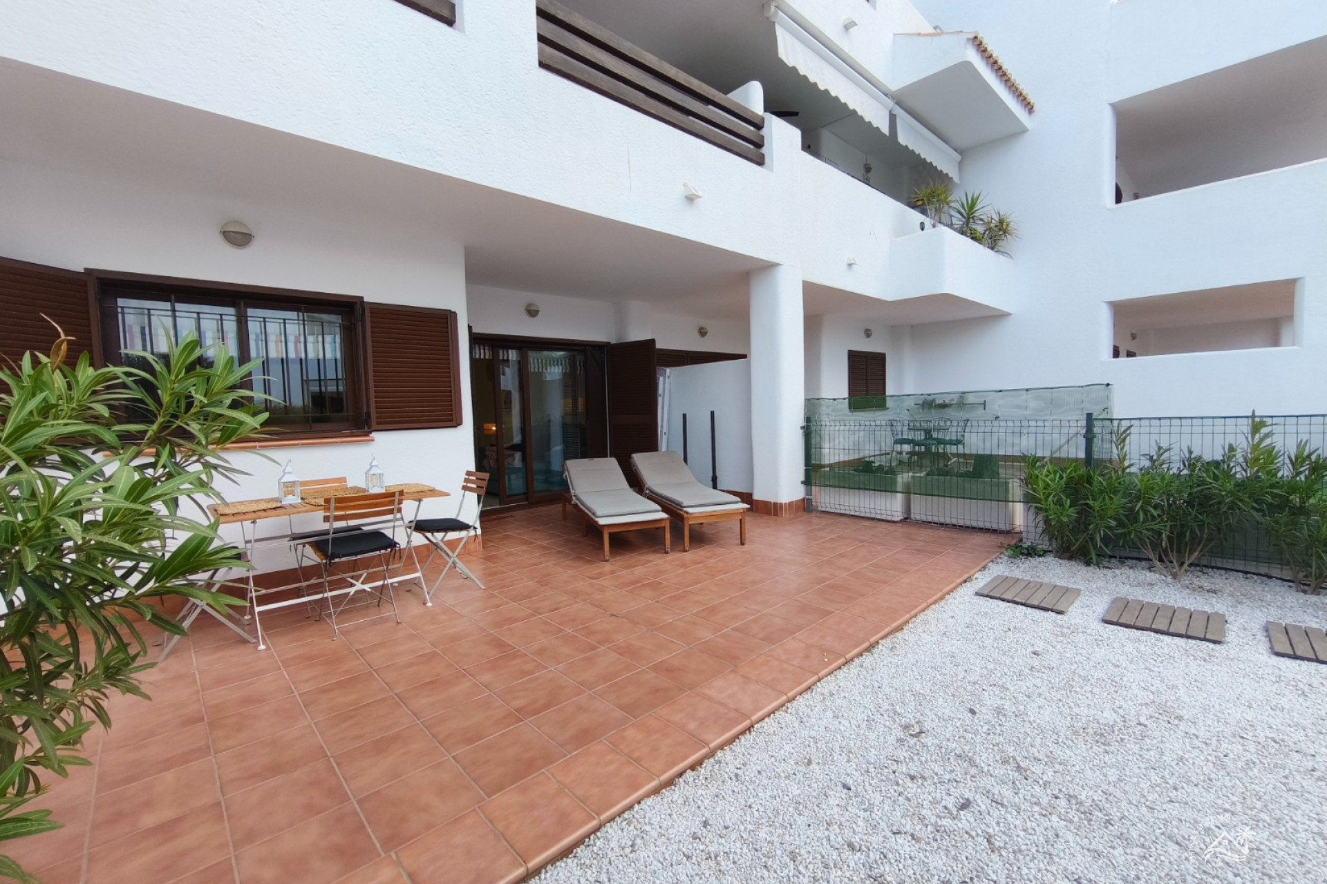 Herverkoop - Appartement / flat -
