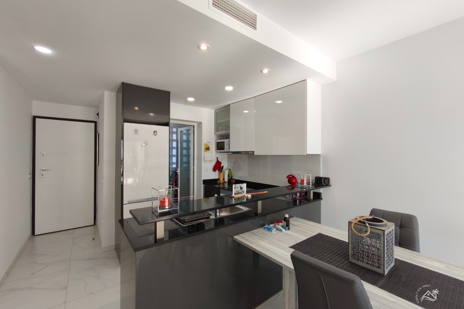 Herverkoop - Appartement / flat -
