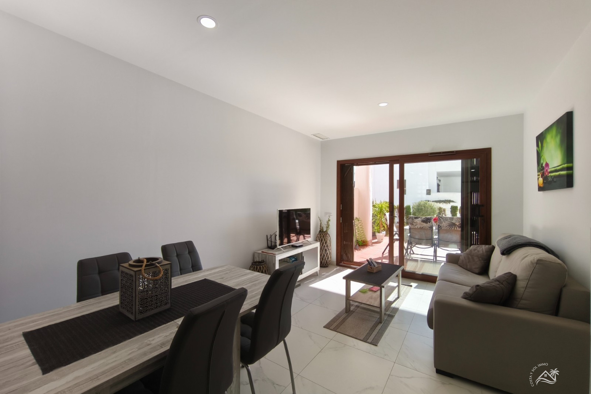 Herverkoop - Appartement / flat -
