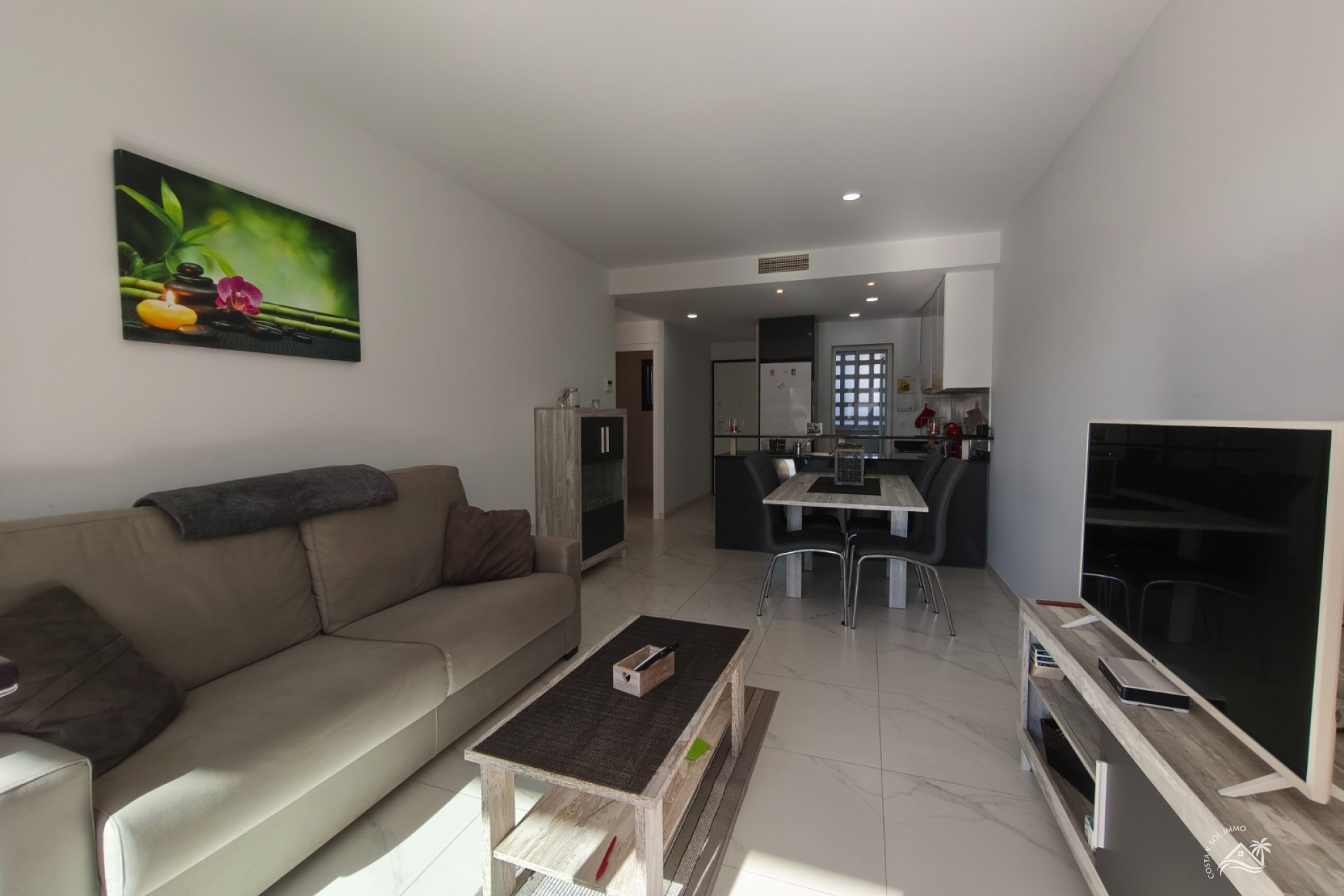Herverkoop - Appartement / flat -
