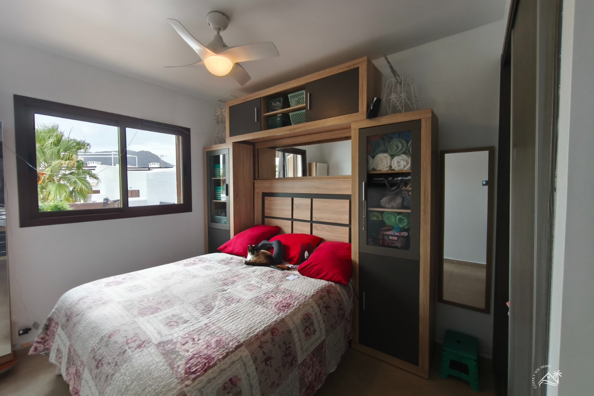 Herverkoop - Appartement / flat -
