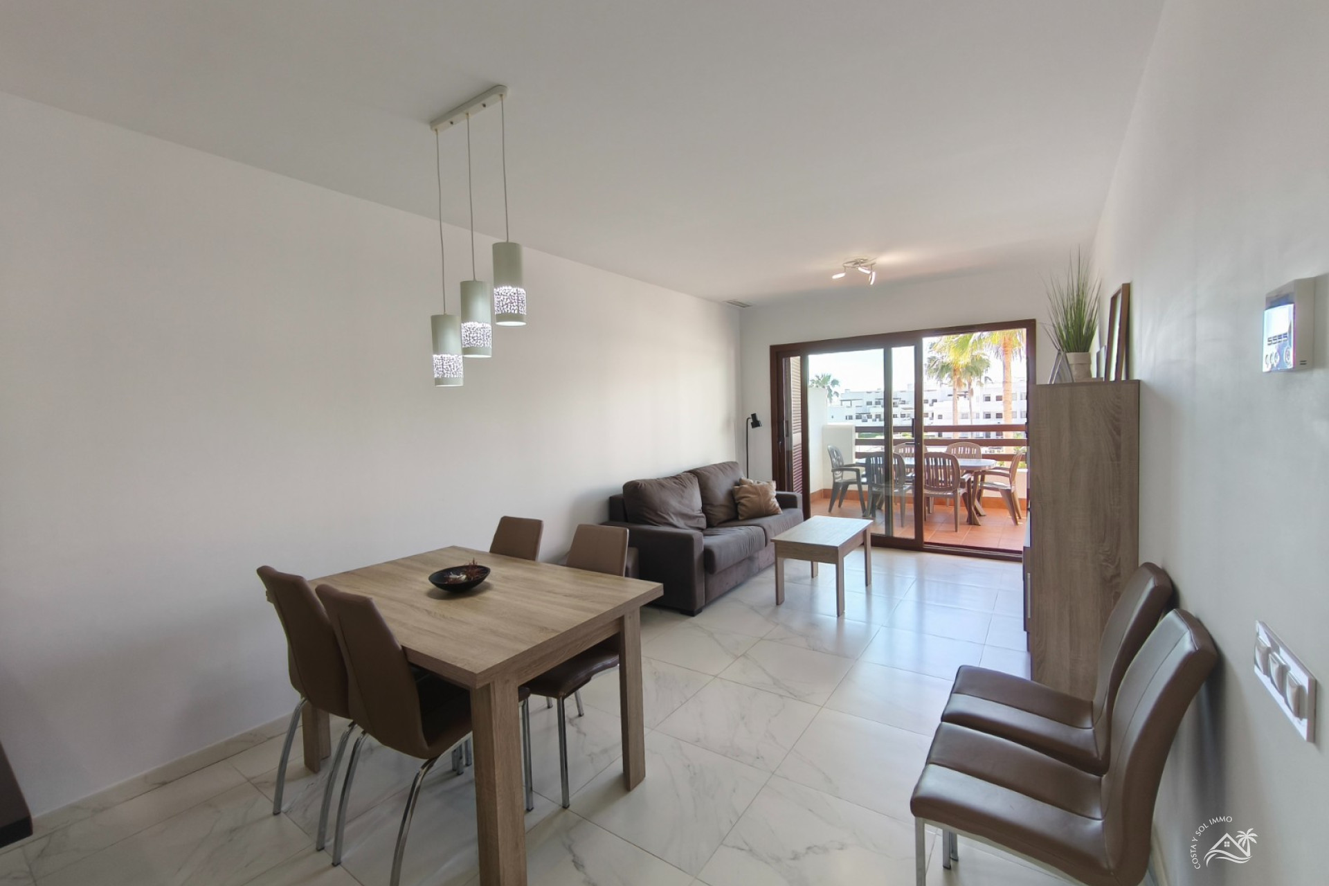 Herverkoop - Appartement / flat -
