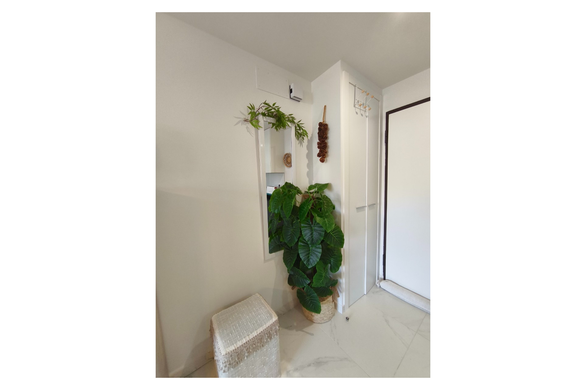 Herverkoop - Appartement / flat -
