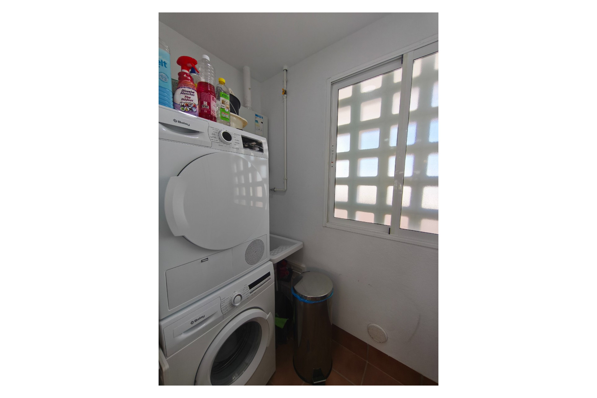 Herverkoop - Appartement / flat -
