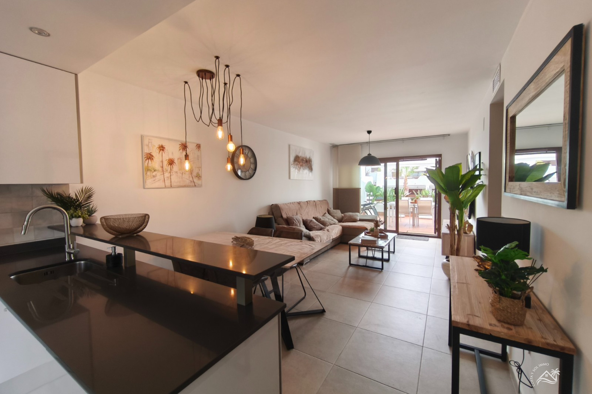 Herverkoop - Appartement / flat -
