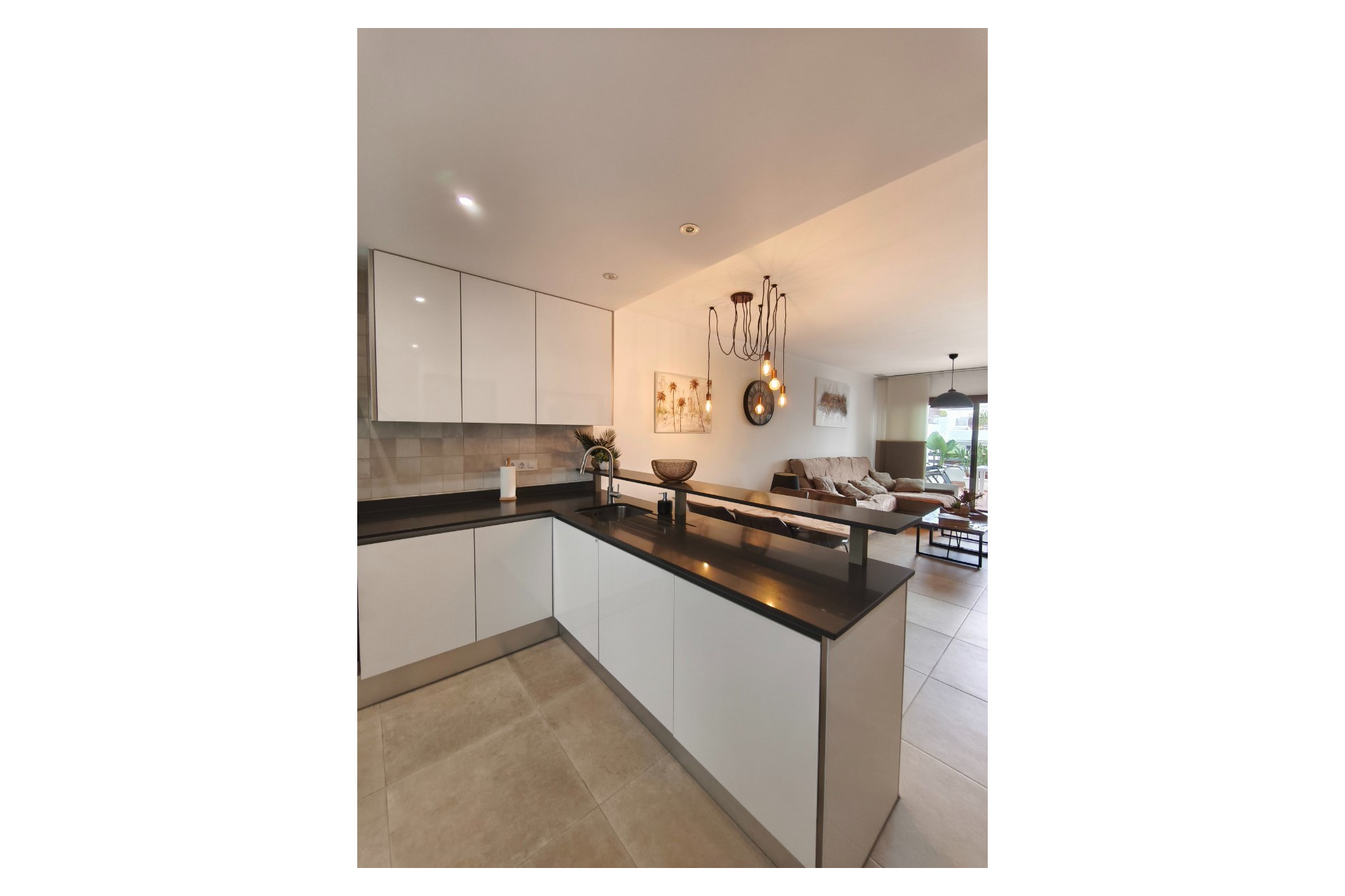 Herverkoop - Appartement / flat -
