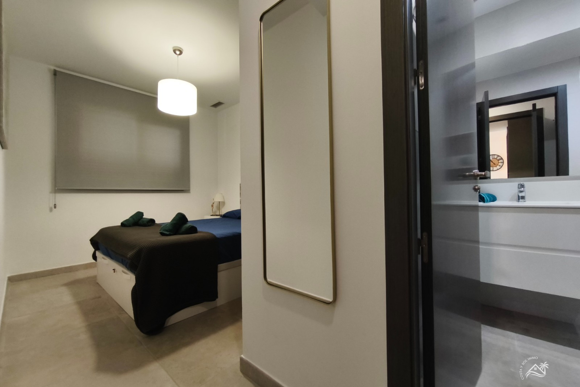 Herverkoop - Appartement / flat -
