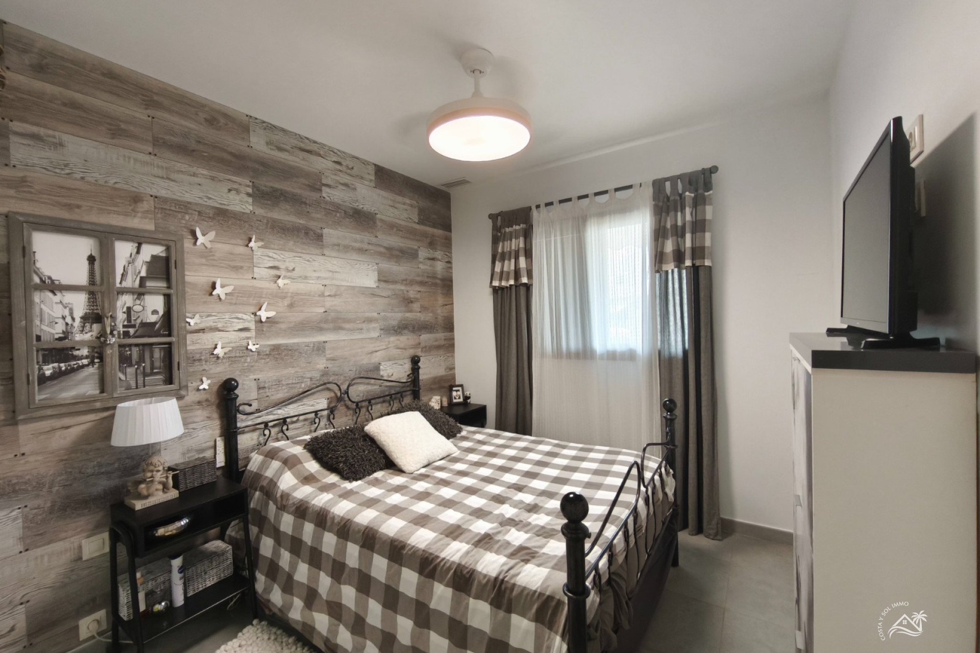 Herverkoop - Appartement / flat -
