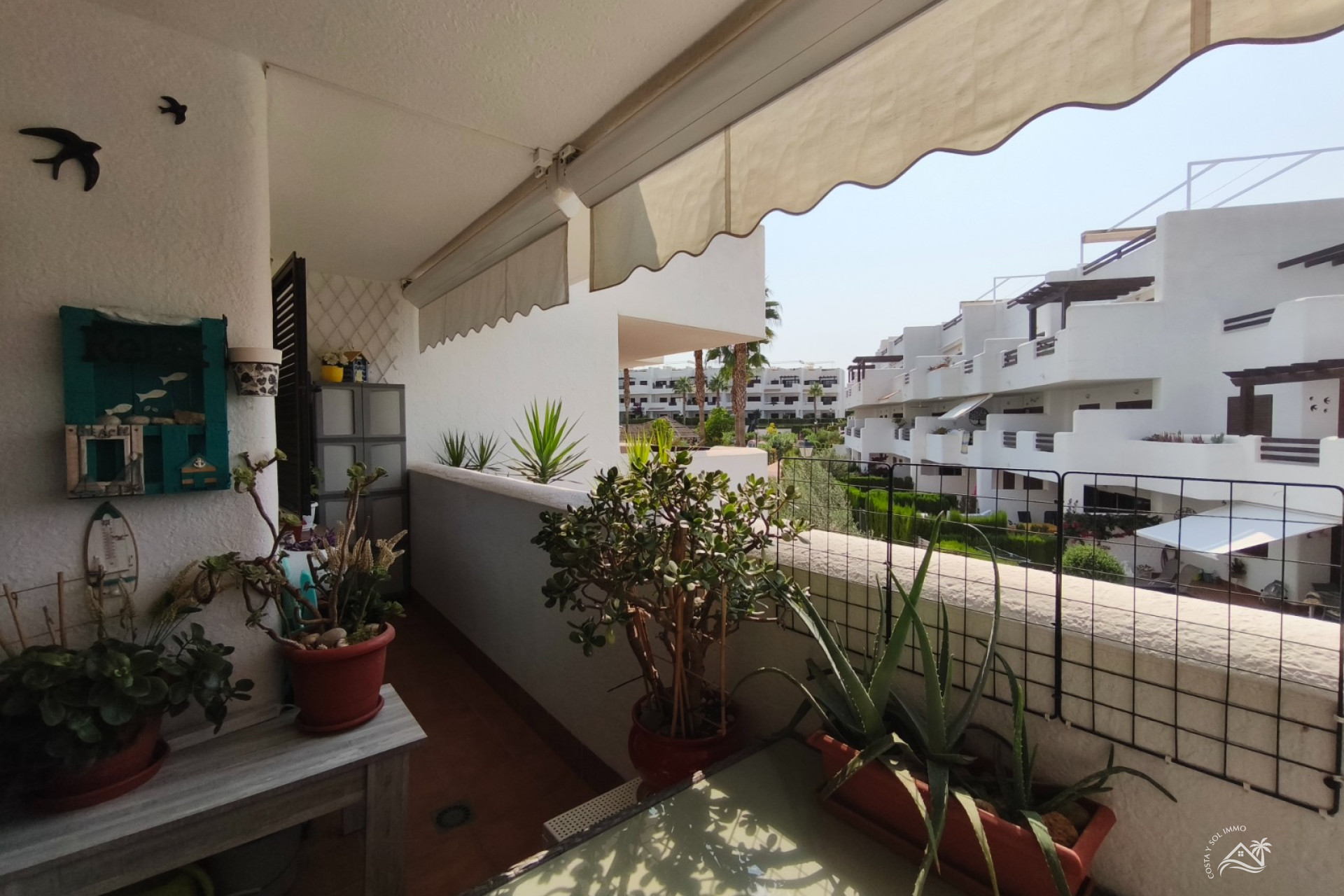 Herverkoop - Appartement / flat -
