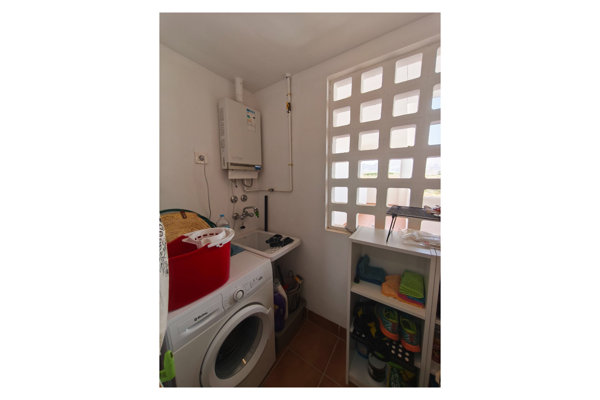 Herverkoop - Appartement / flat -
