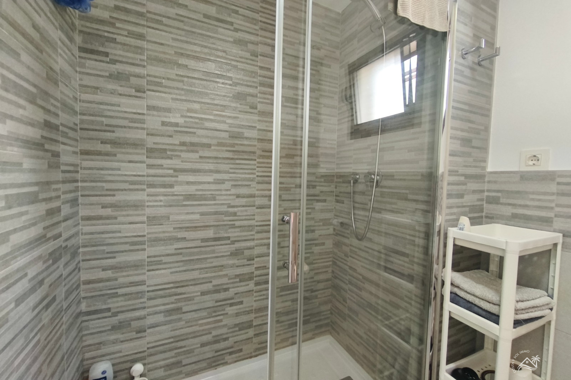 Herverkoop - Appartement / flat -
