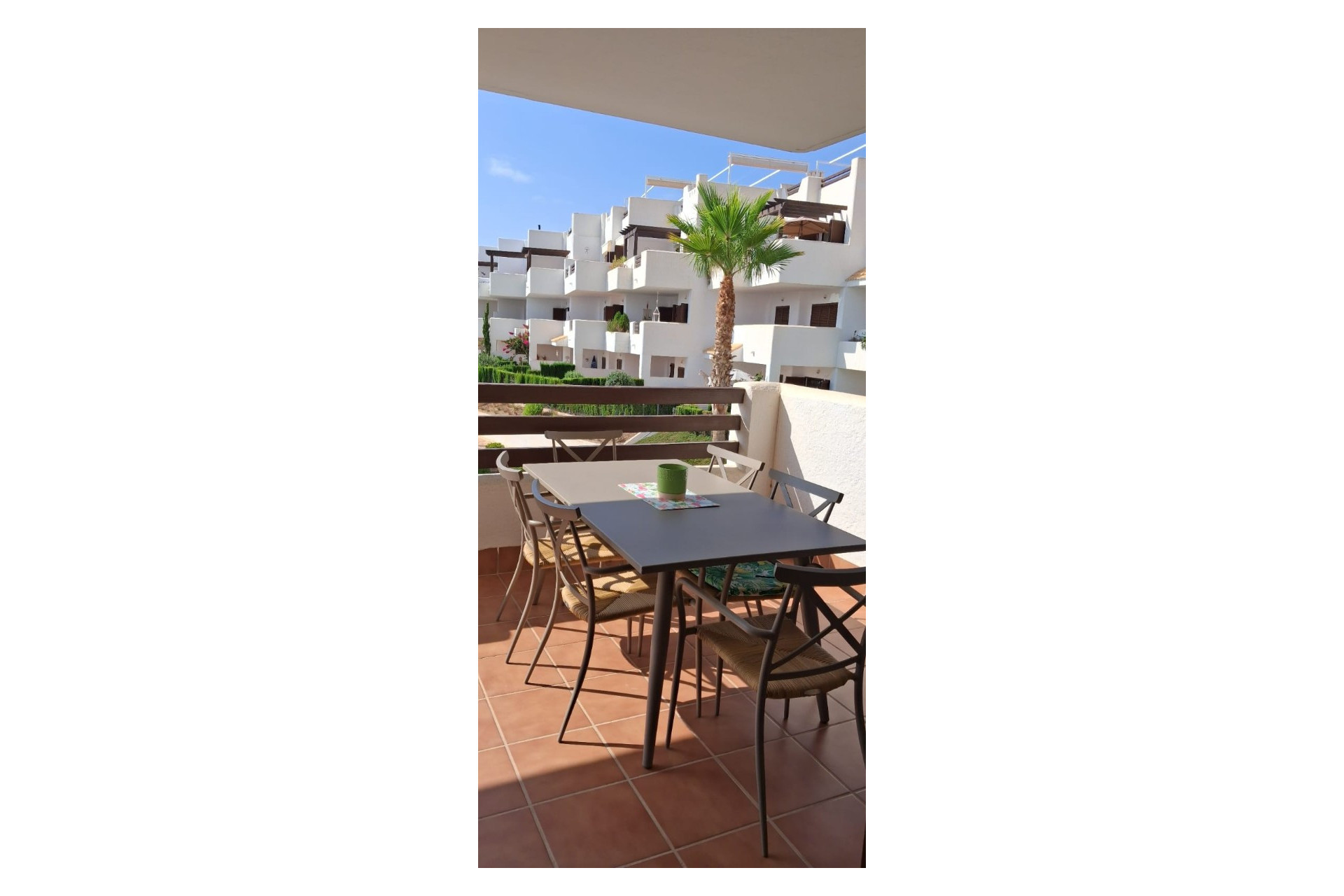 Herverkoop - Appartement / flat -
