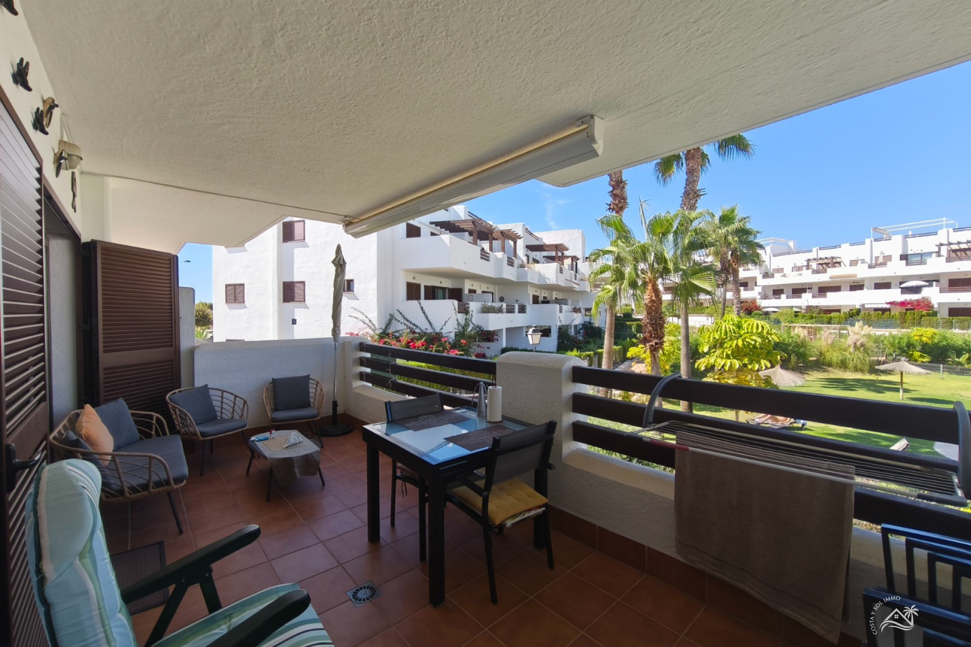 Herverkoop - Appartement / flat -
