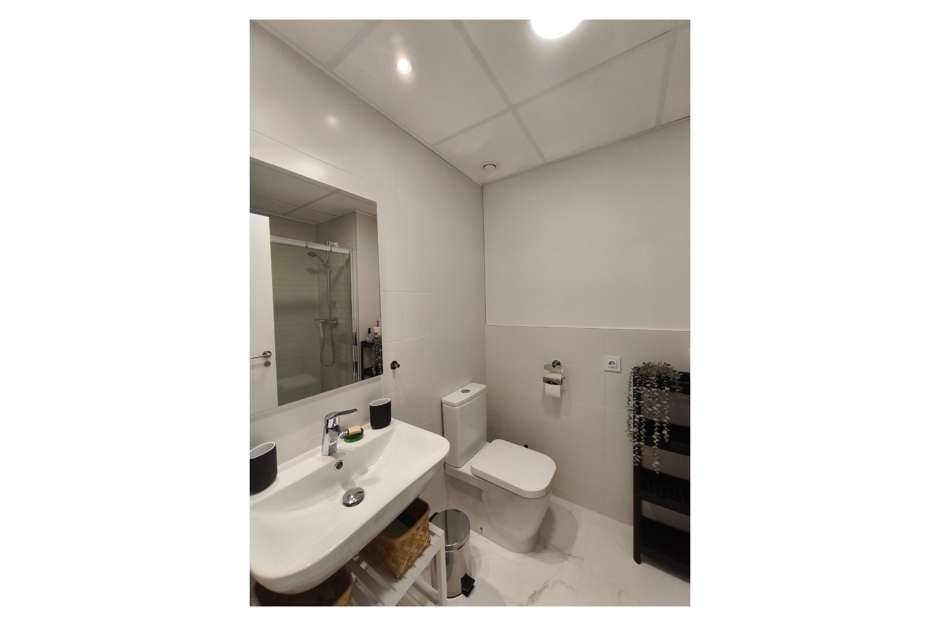 Herverkoop - Appartement / flat -
