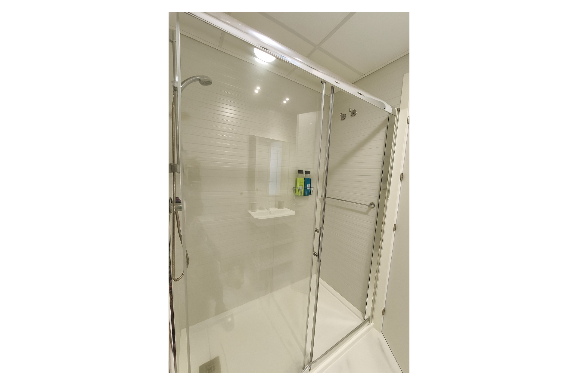 Herverkoop - Appartement / flat -
