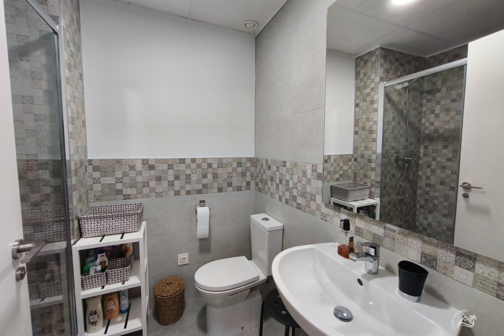 Herverkoop - Appartement / flat -
