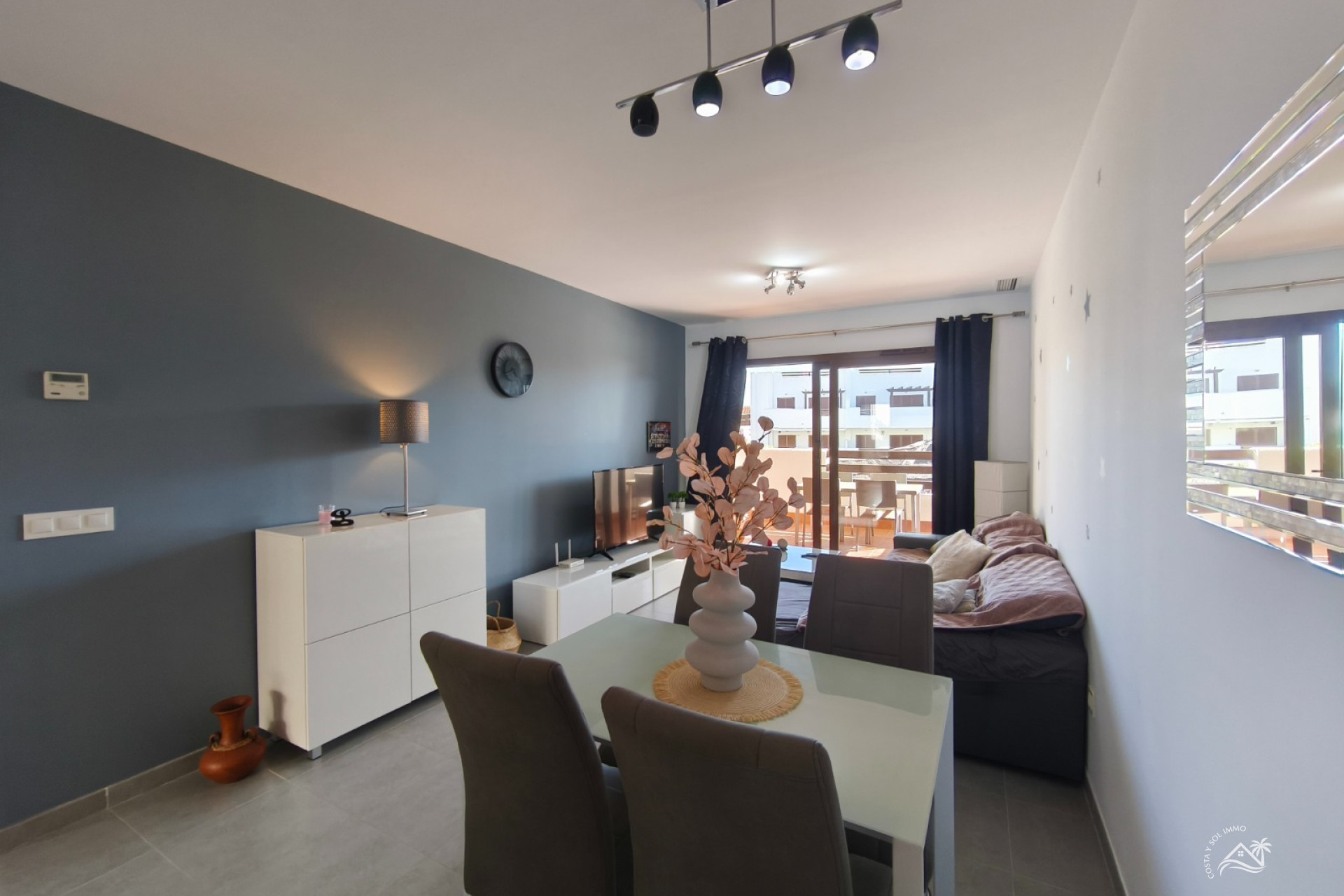 Herverkoop - Appartement / flat -
