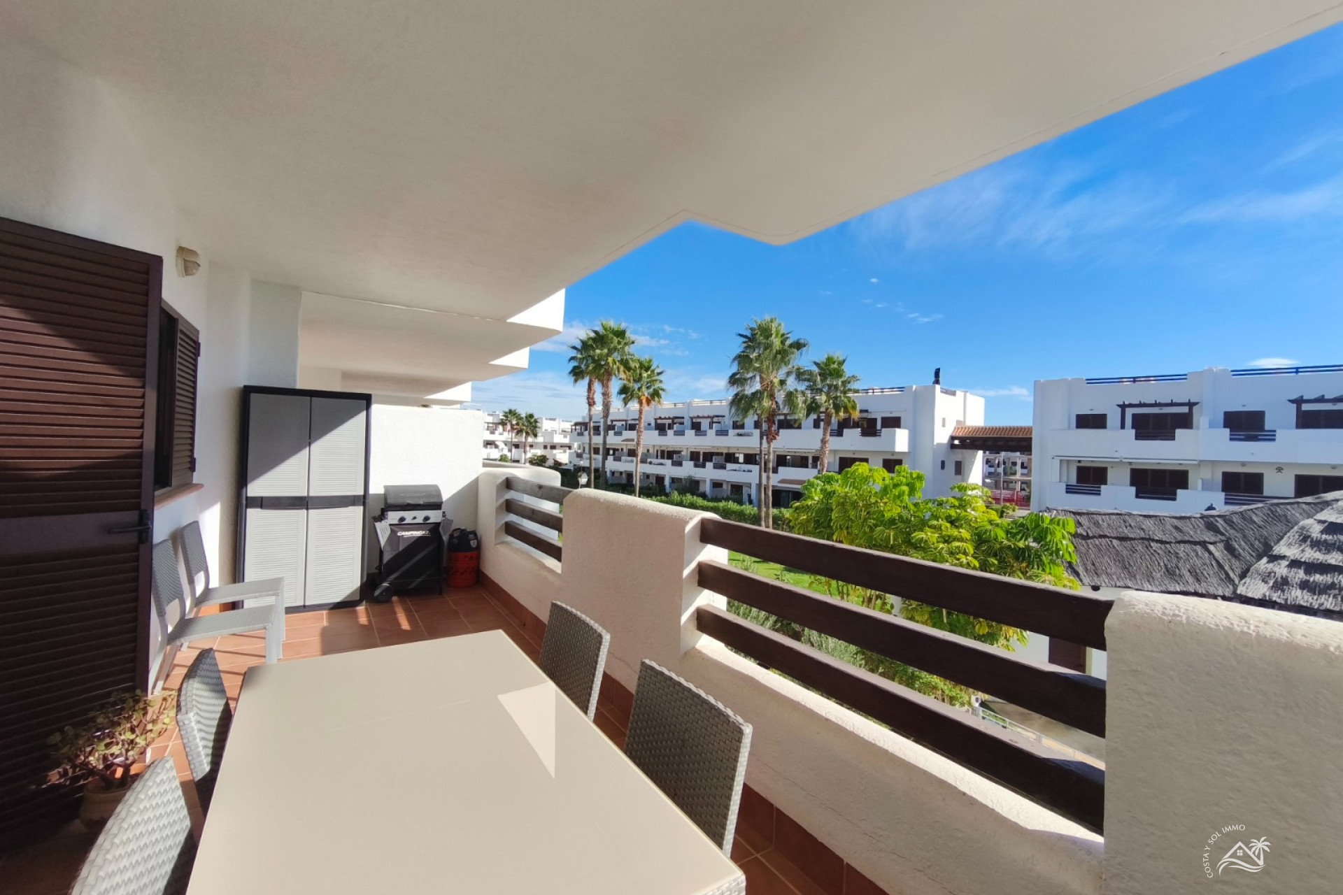 Herverkoop - Appartement / flat -
