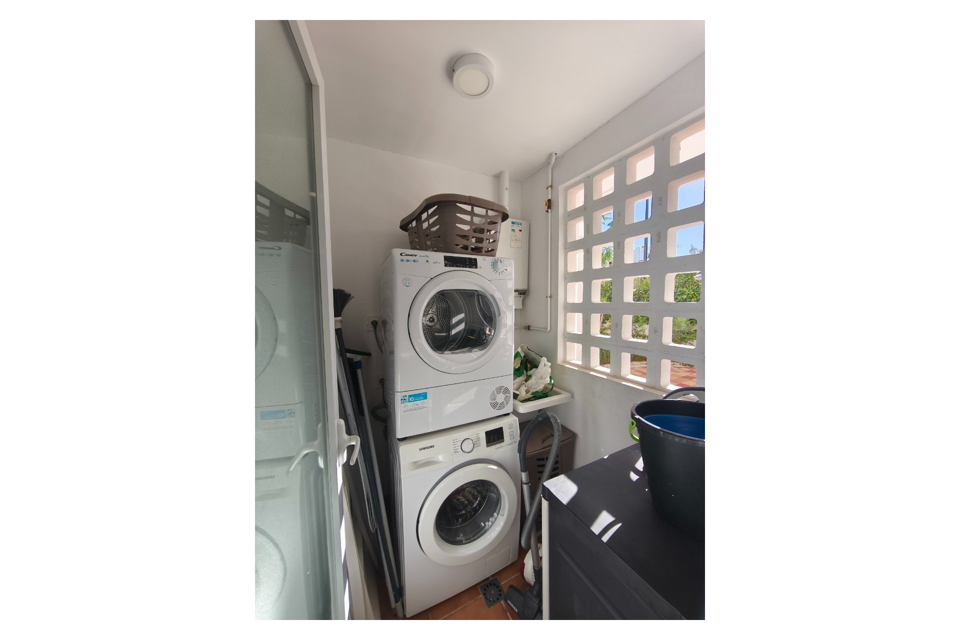 Herverkoop - Appartement / flat -
