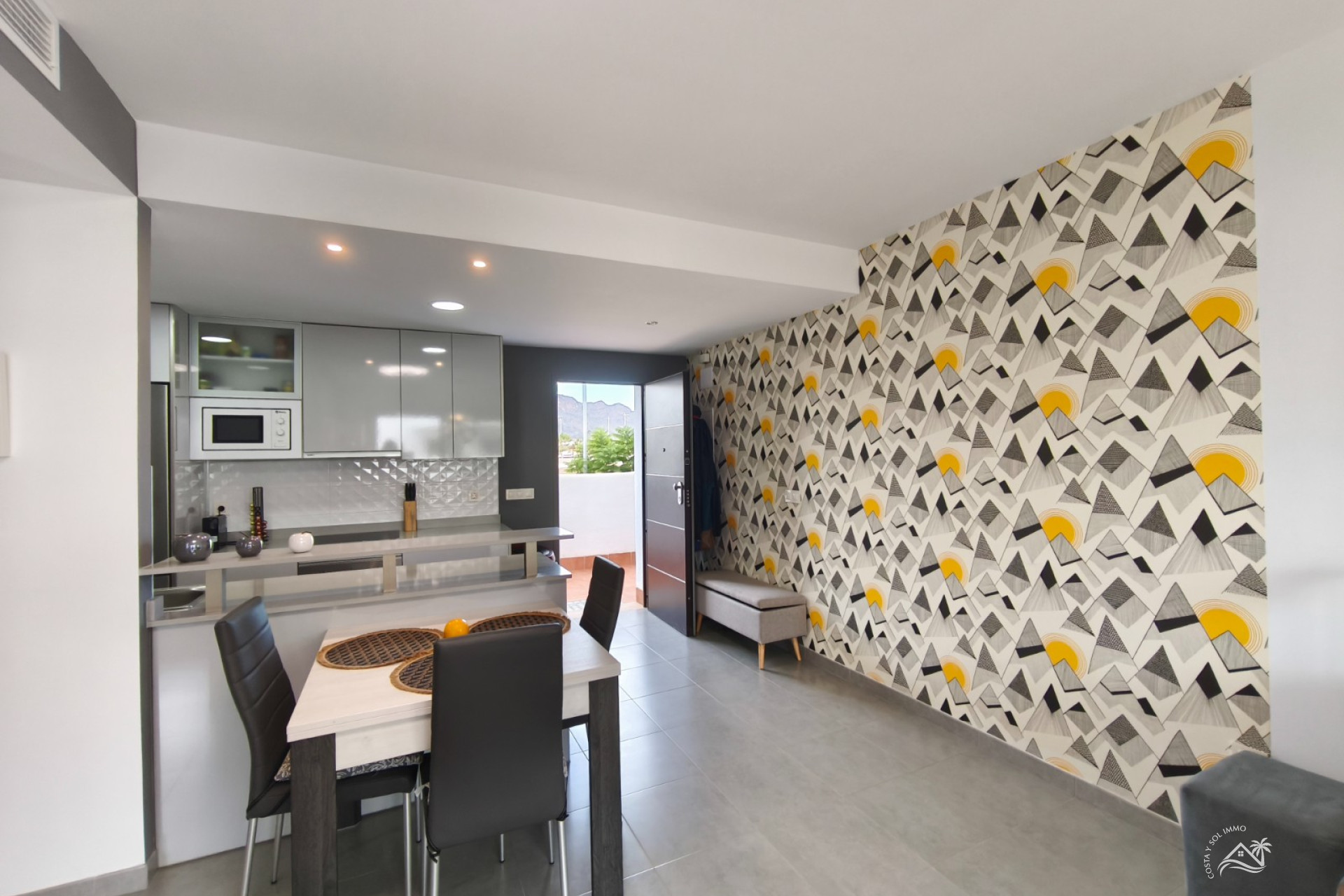 Herverkoop - Appartement / flat -
