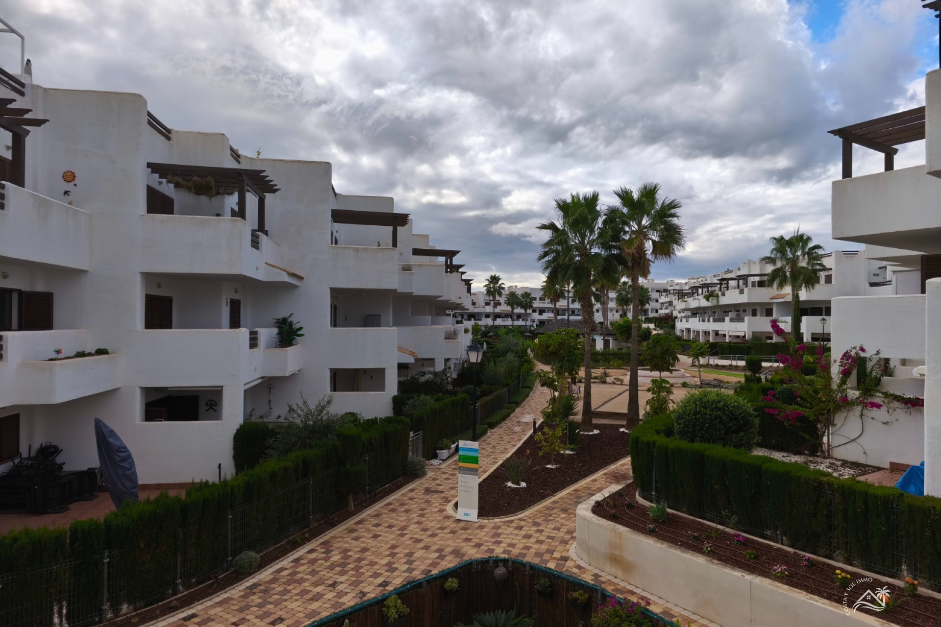 Herverkoop - Appartement / flat -
