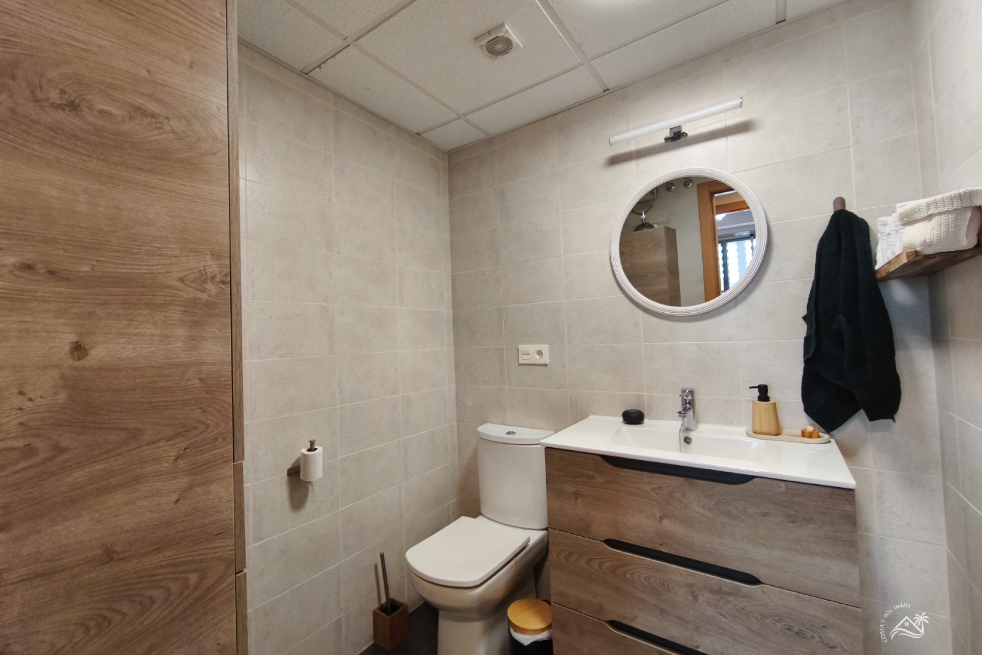 Herverkoop - Appartement / flat -

