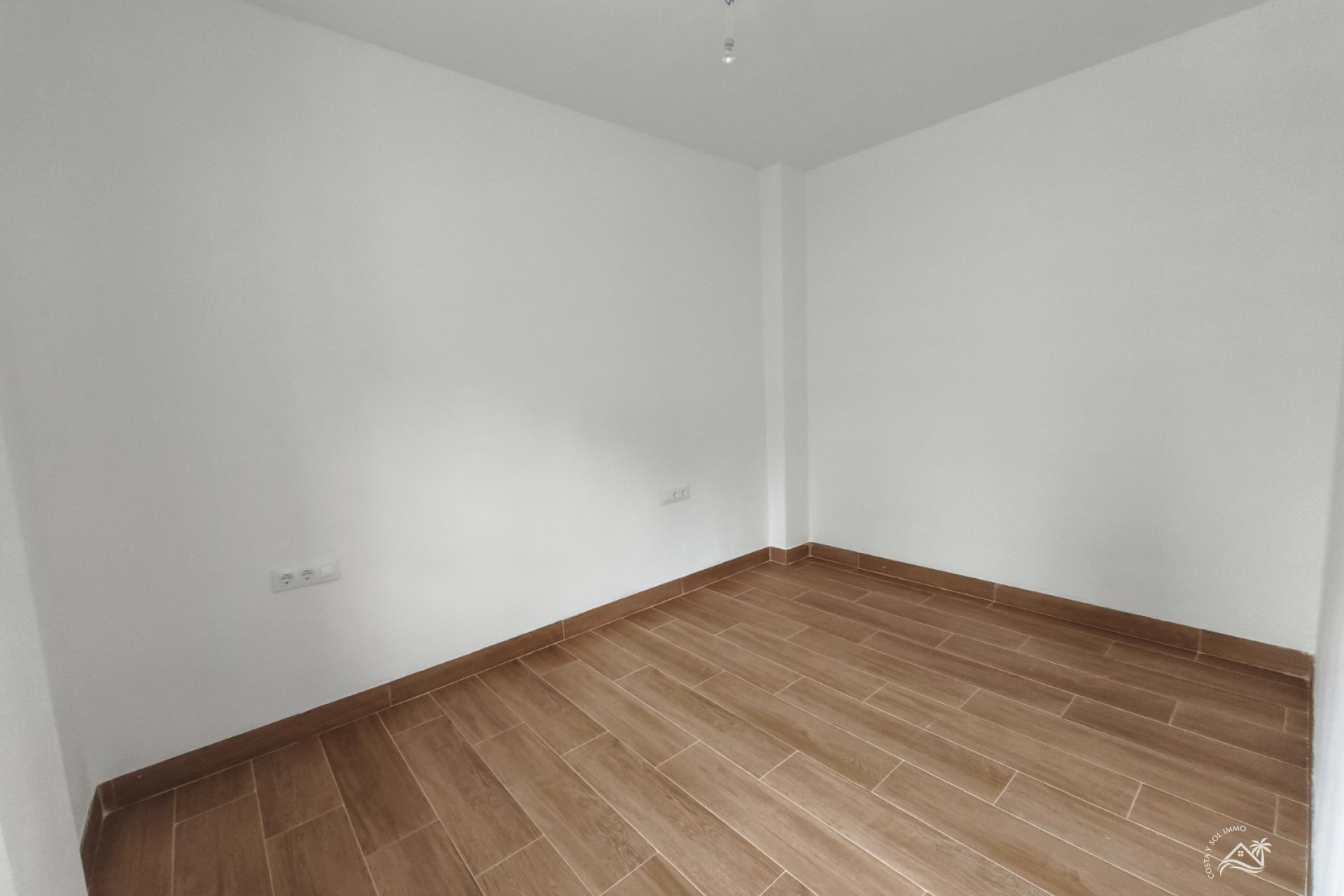 Herverkoop - Appartement / flat -
