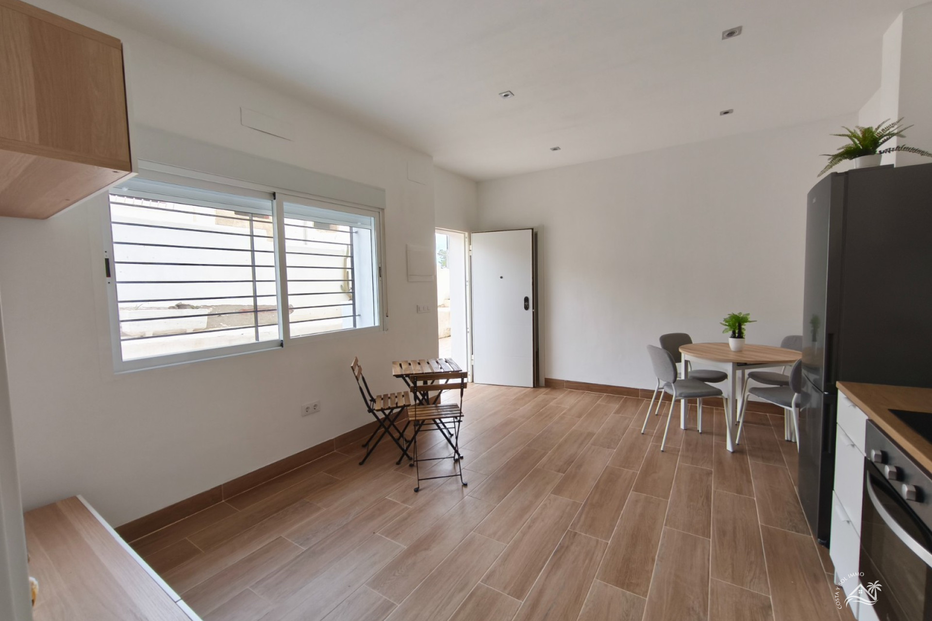 Herverkoop - Appartement / flat -
