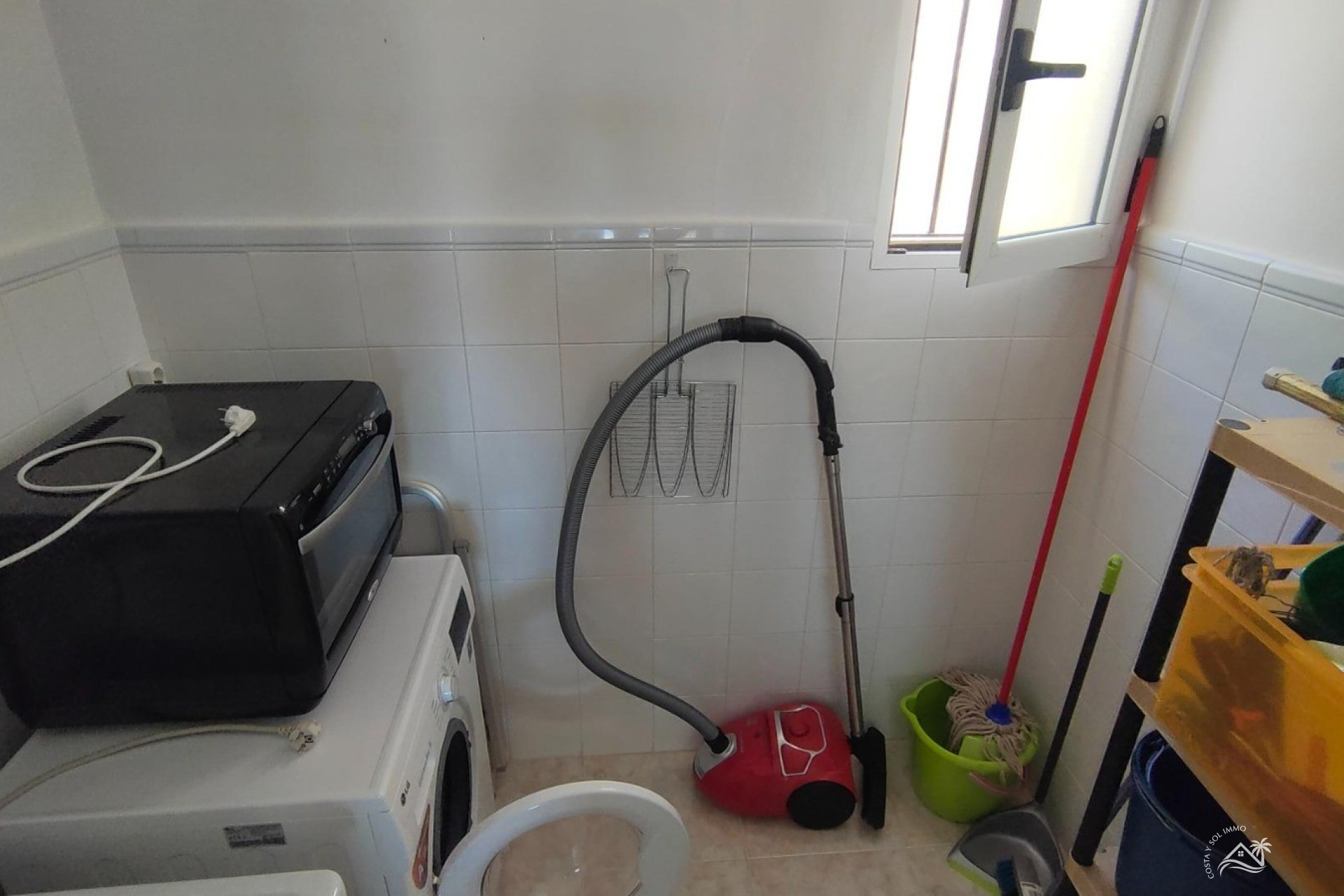 Herverkoop - Appartement / flat -
