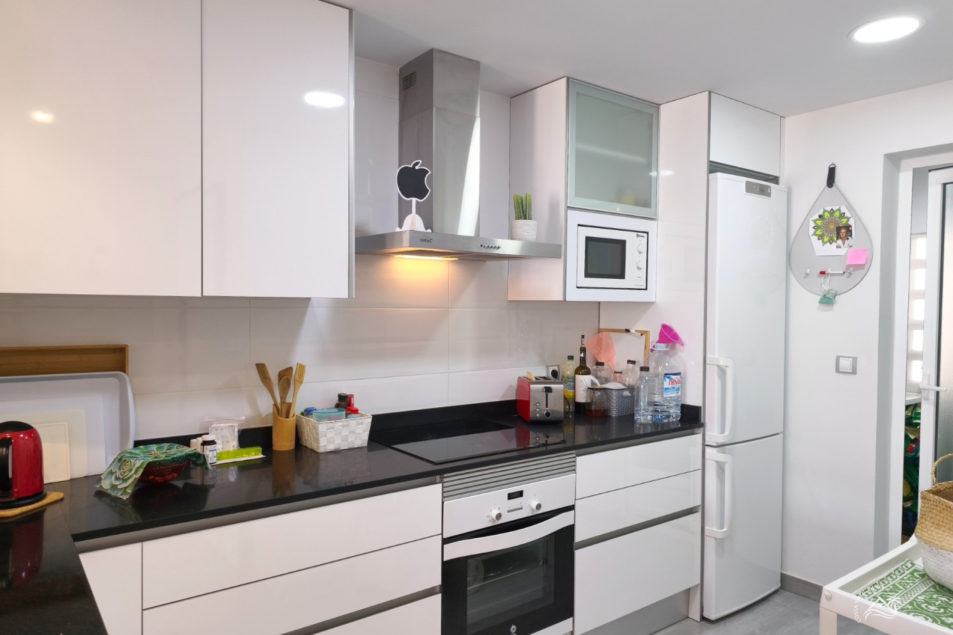 Herverkoop - Appartement / flat -
